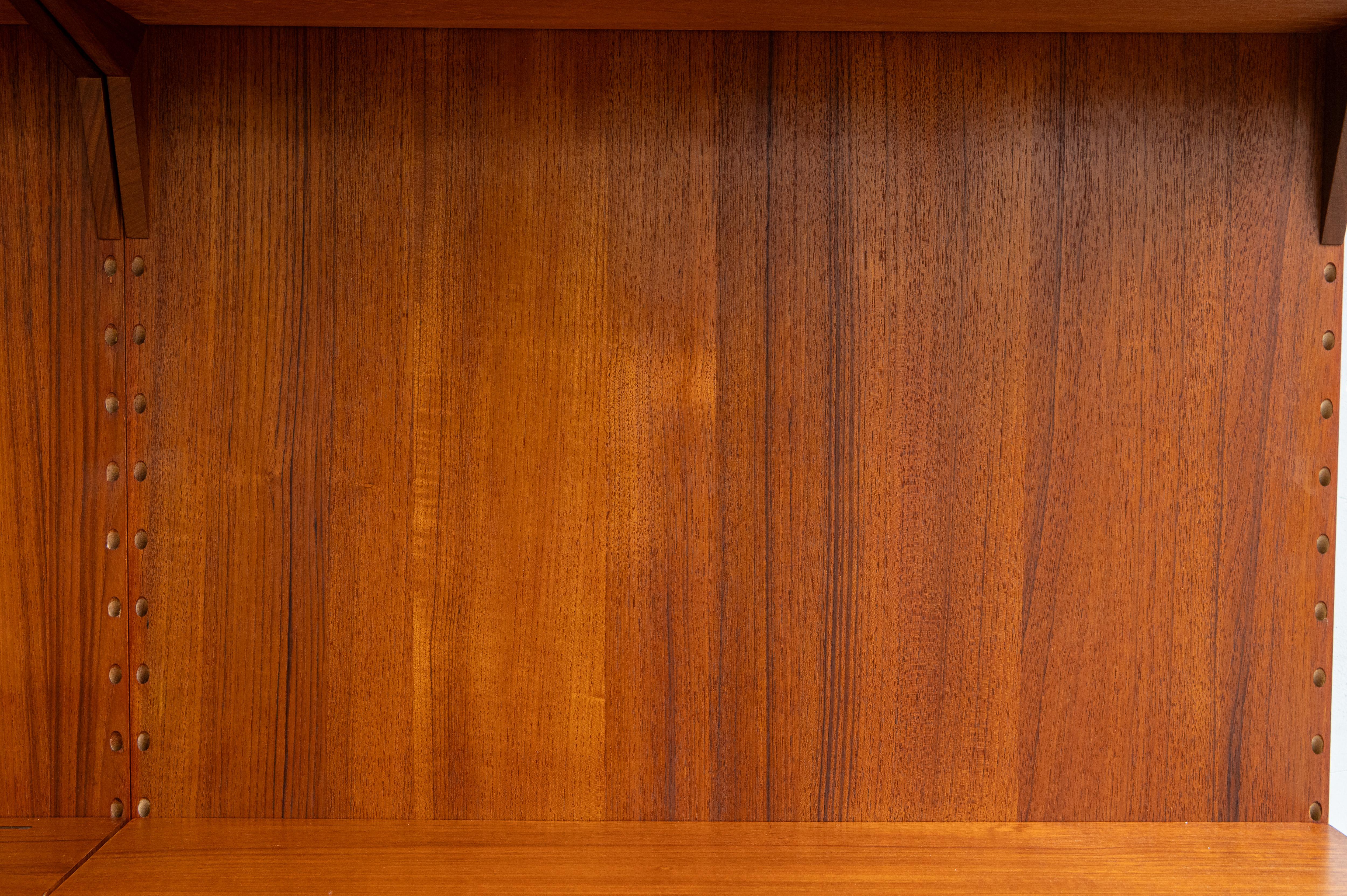 Modular wall unit by Poul Cadovius in teak 8