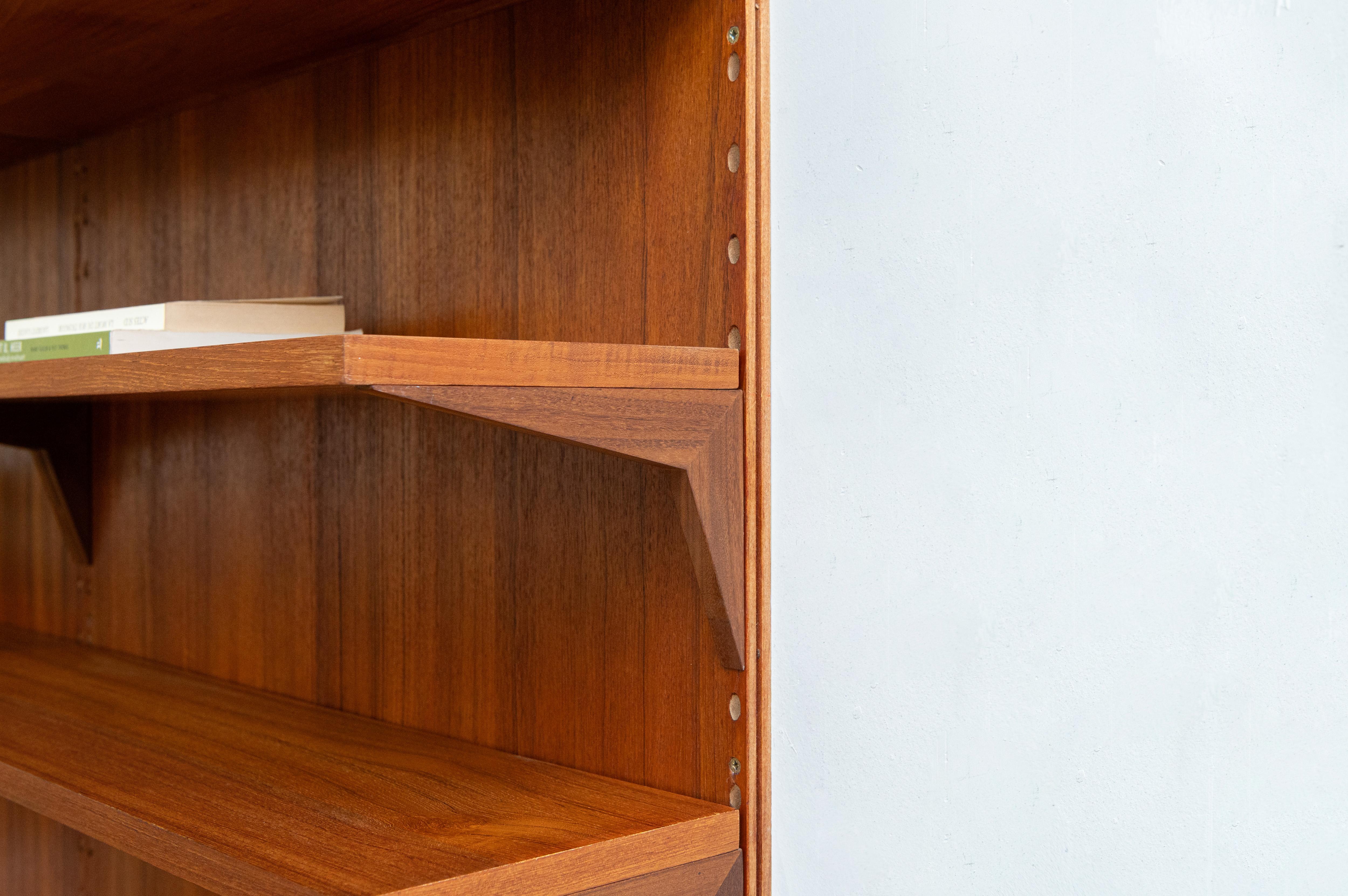 20th Century Modular wall unit by Poul Cadovius in teak