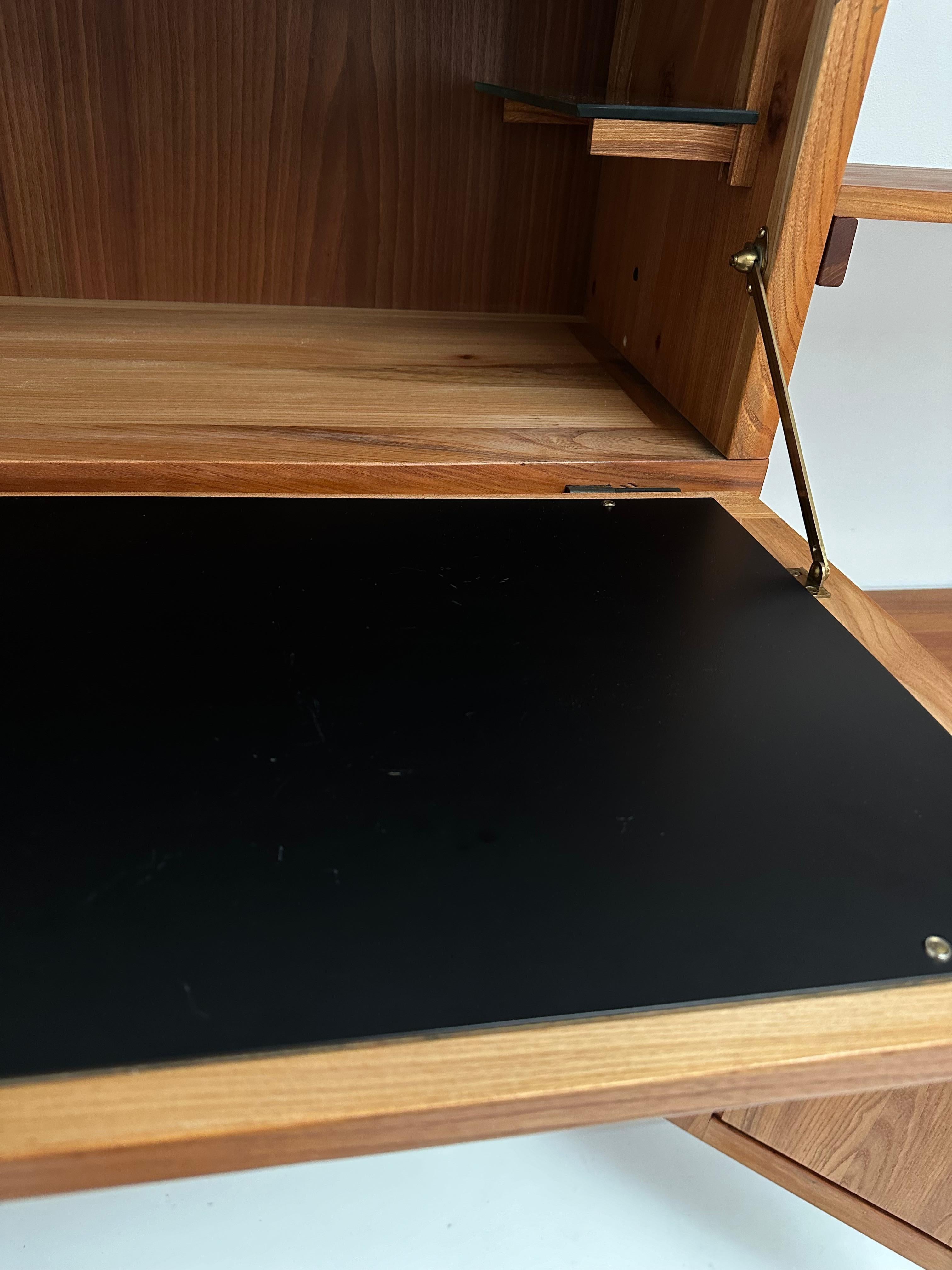 Modular Wall Unit in Solid Elm, France, c. 1980 For Sale 3
