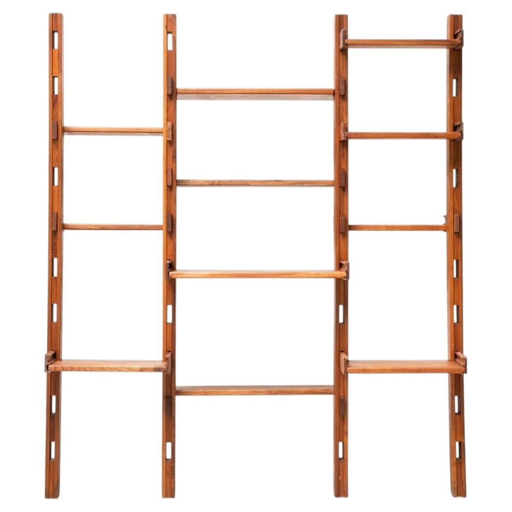 What are modular walls?