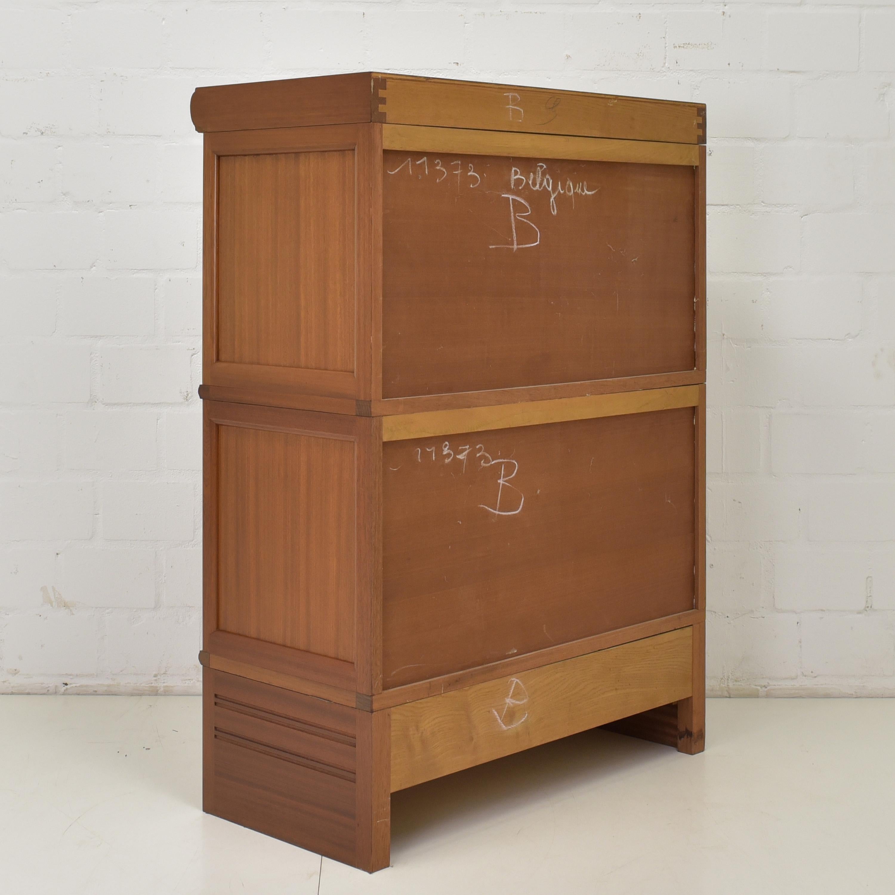 Module Cabinet / Display Cabinet / Filing Cabinet Module Shelf 1/2 For Sale 6
