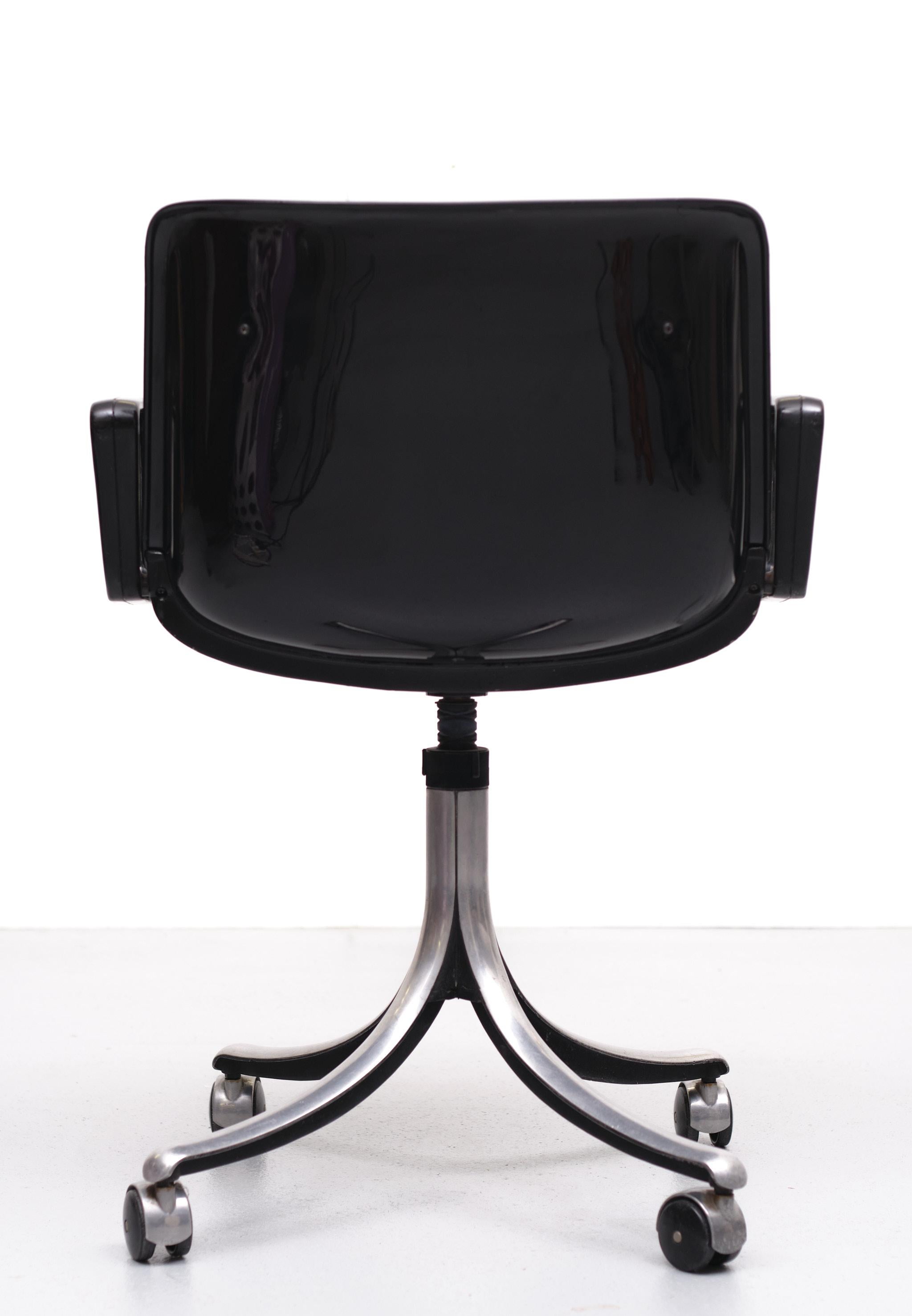 Plastic Modus Desk Chair Osvaldo Borsani Tecno Italy