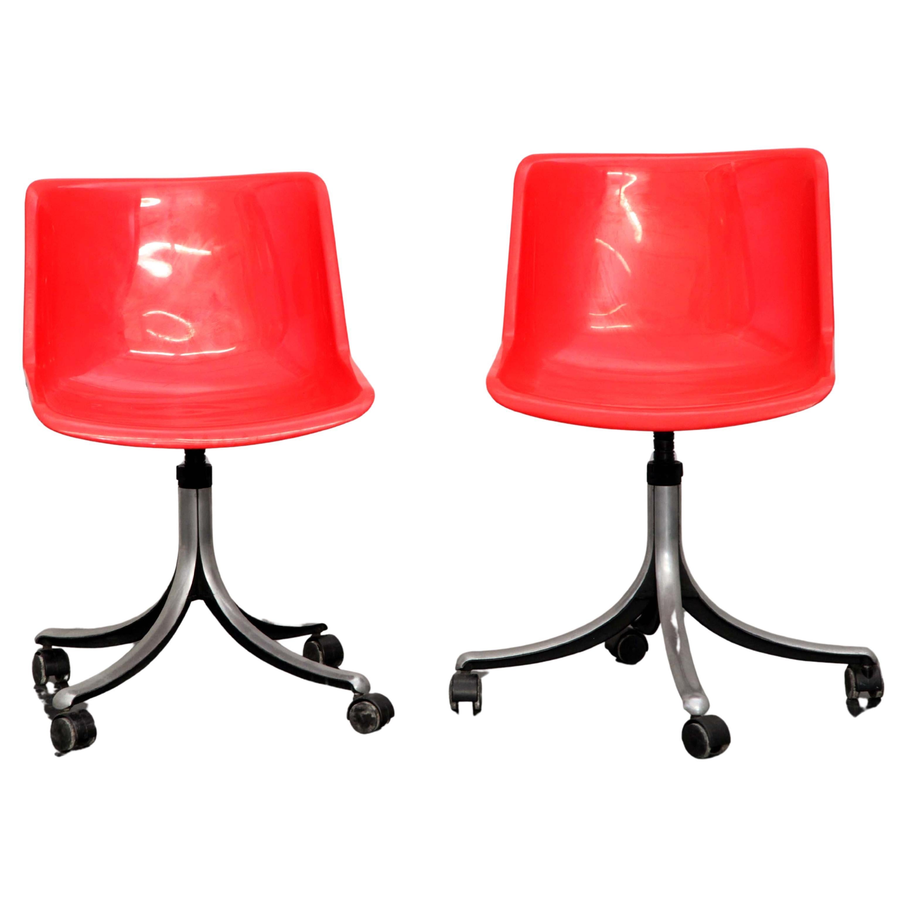 Modus Swivel Chairs by Osvaldo Borsani for Tecno, 1970s, Set of 2 For Sale