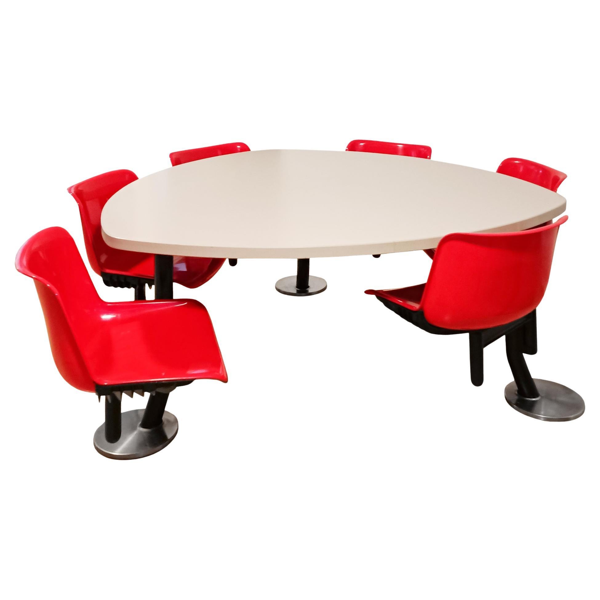 “MODUS” table and chairs by Borsani – Italy 1970 For Sale