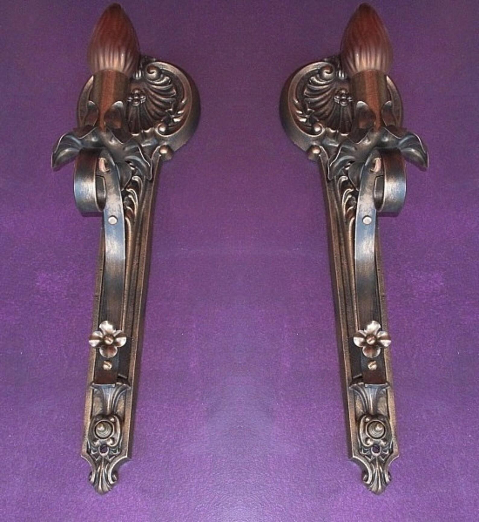 American Moe Bridges Vintage Single Bulb Cast Iron Sconce 5 pr available, Priced per pair For Sale