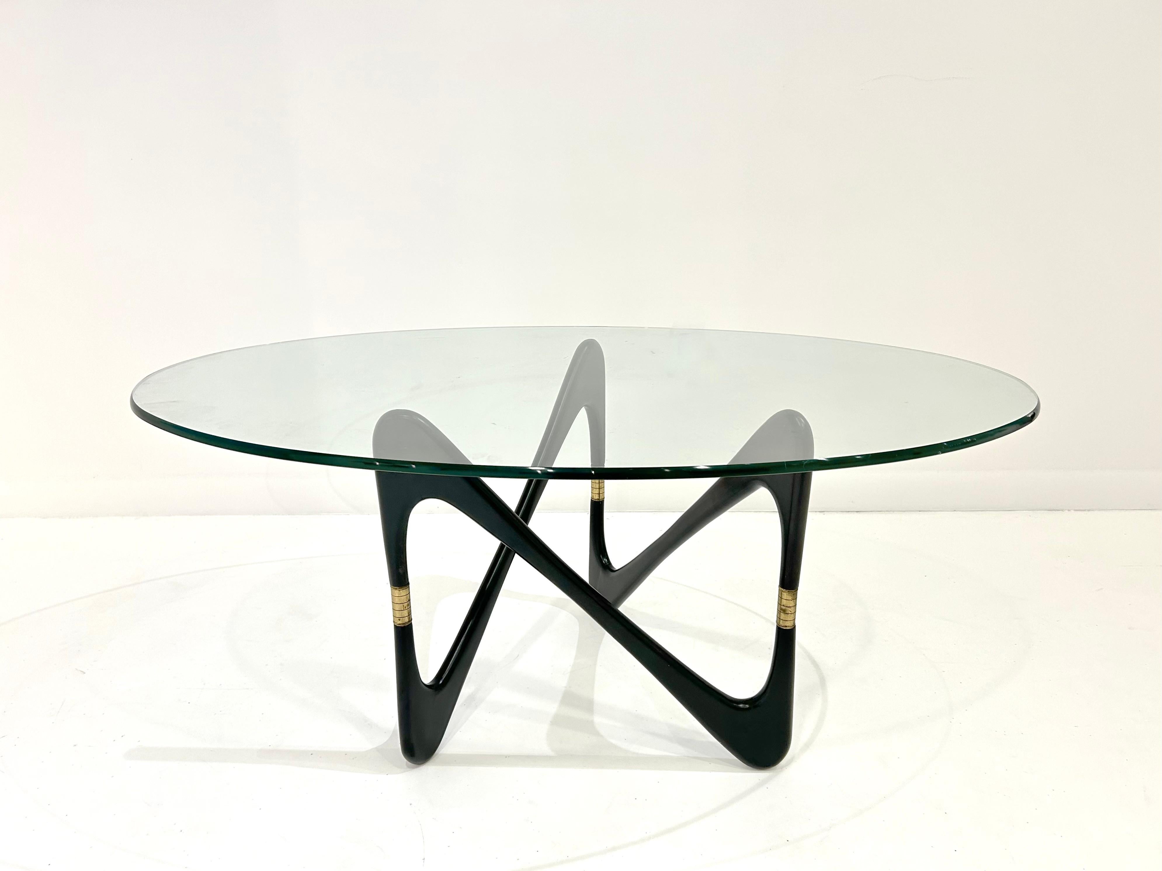 Moebius Coffee Table by Cesare Lacca In Good Condition For Sale In New York, NY