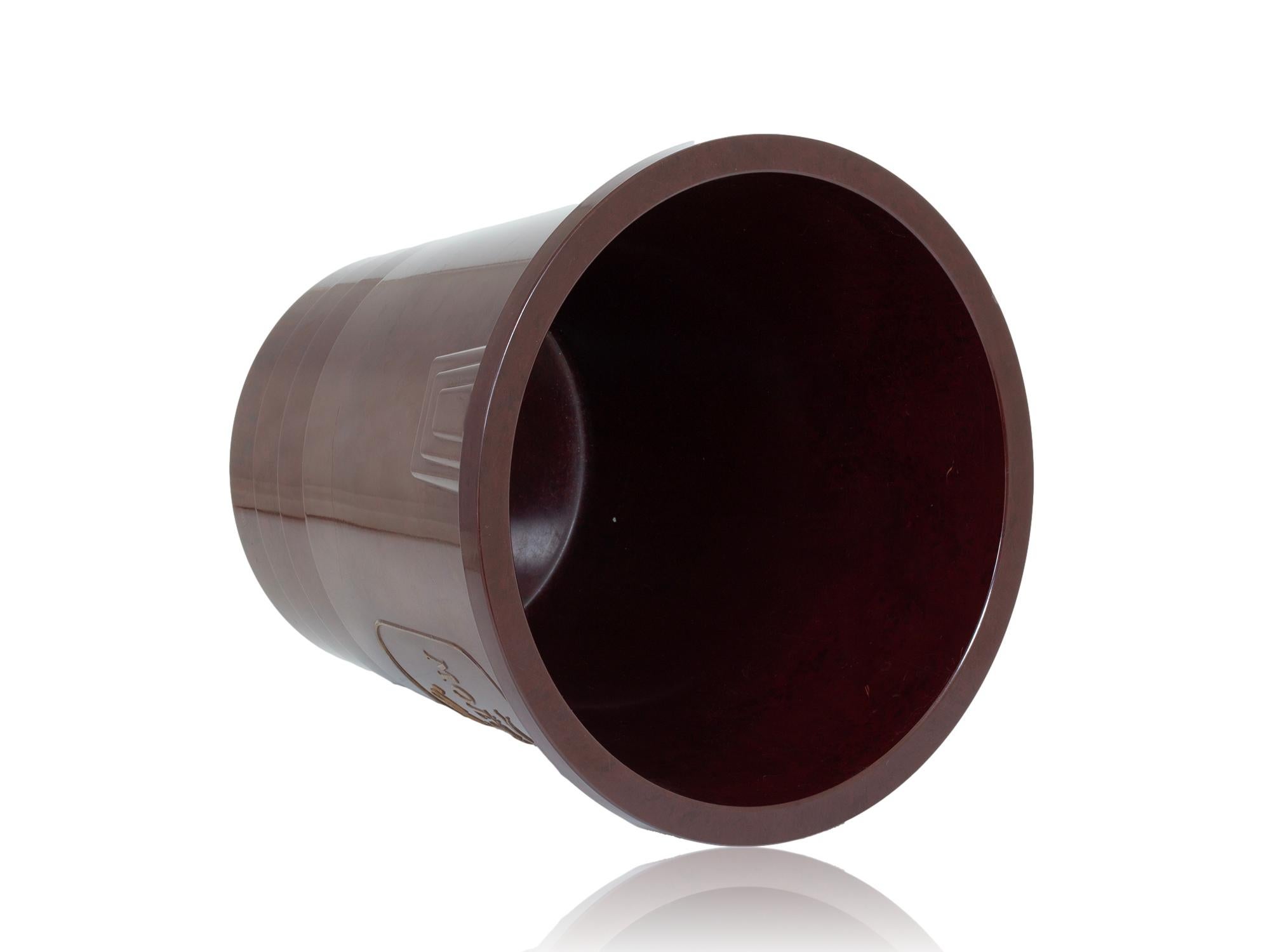 Bakélite Seau à glace à champagne en bakélite Art déco Moet & Chandon en vente