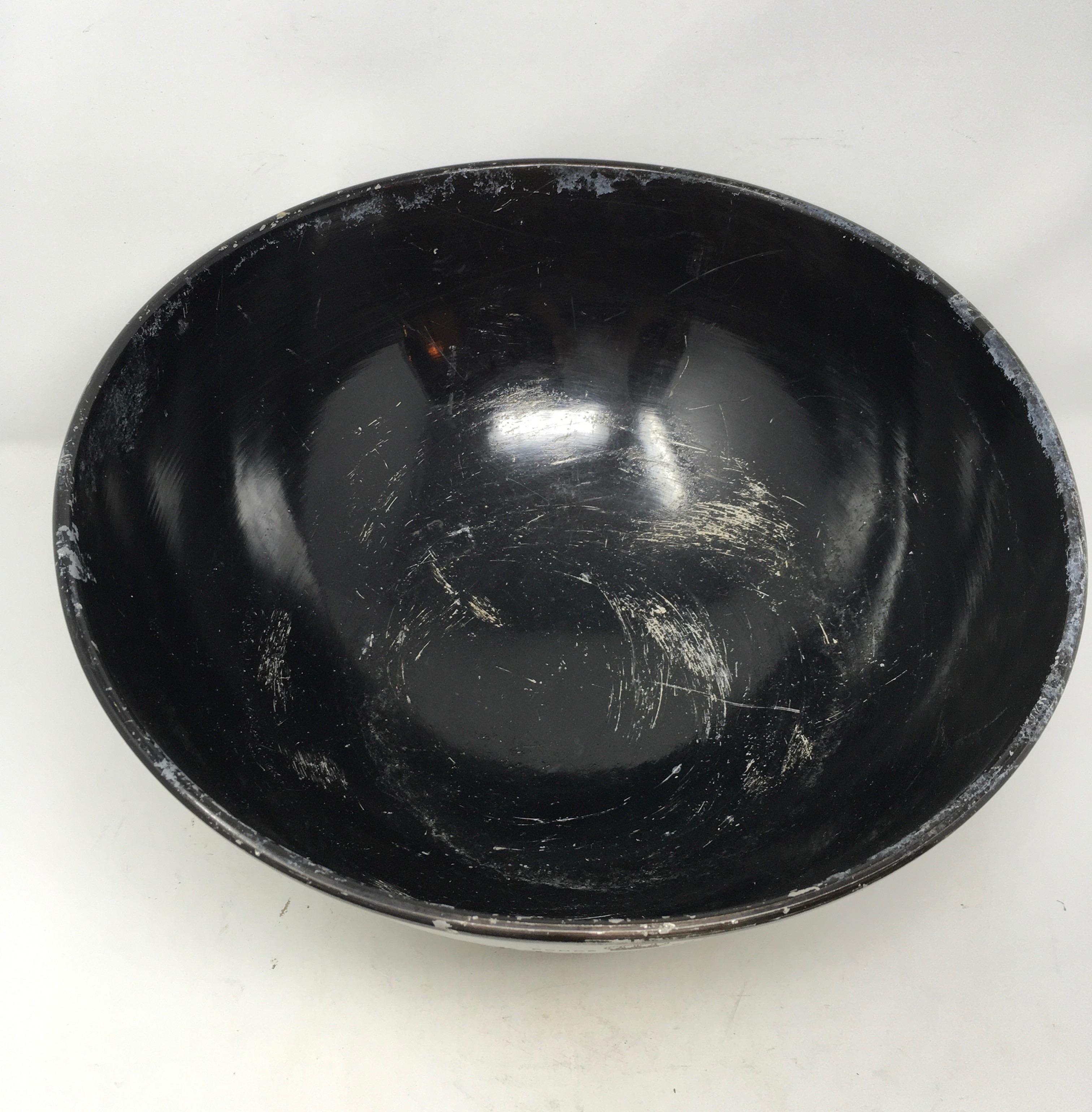 Moet & Chandon Champagne Bowl In Good Condition In Houston, TX