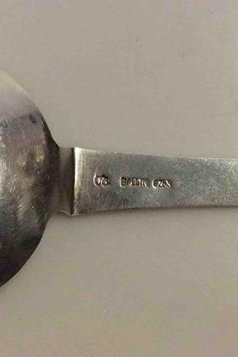 Mogens Ballin silver spoon.

Measures: 19 cm / 7 31/64