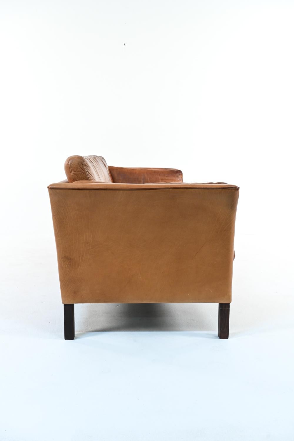 Mogens Hansen Buffalo Leather Sofa, c. 1970's In Good Condition In Norwalk, CT