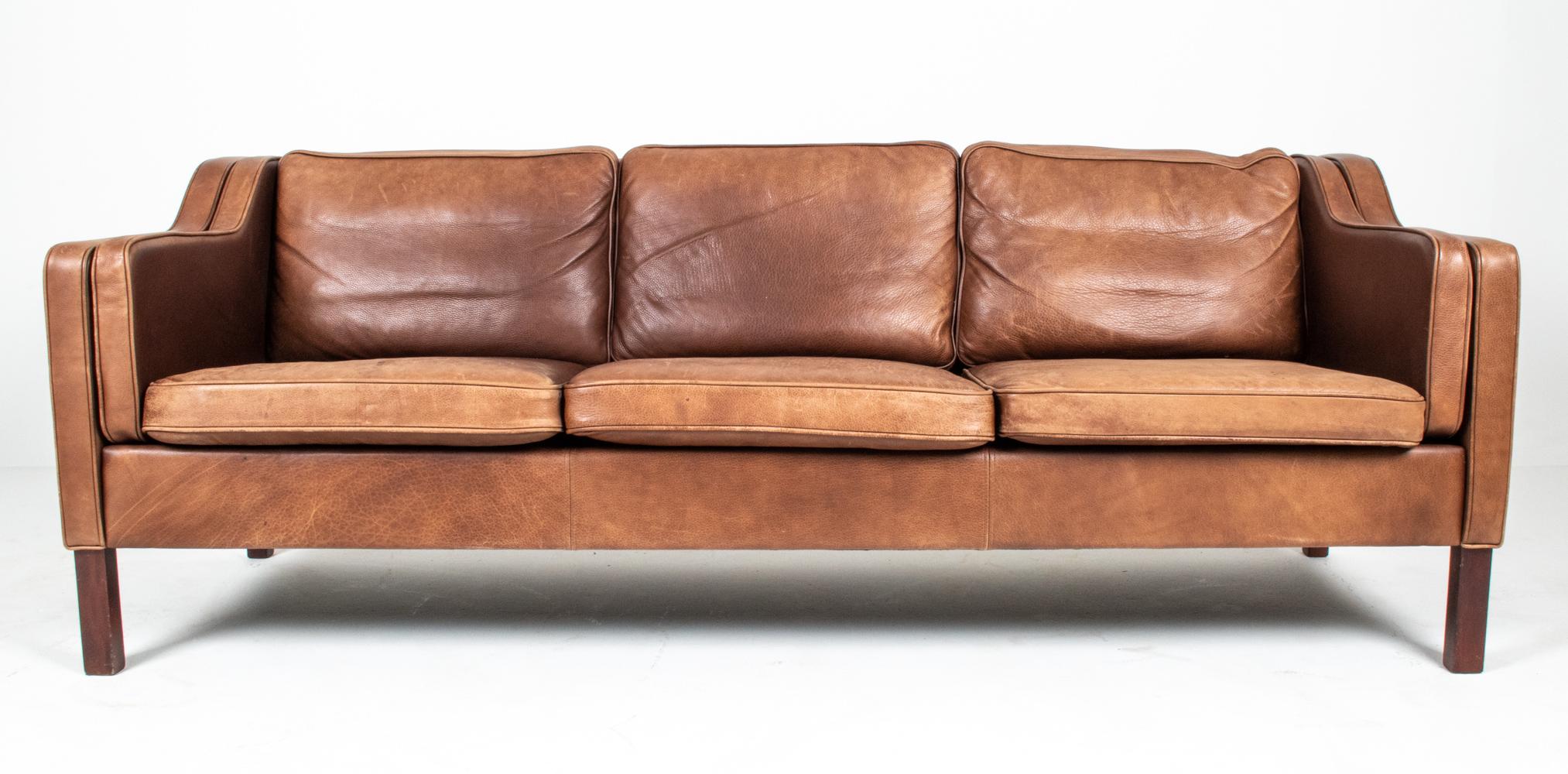 Mogens Hansen Danish Mid-Century Leather 3-Seater Sofa In Good Condition In Norwalk, CT