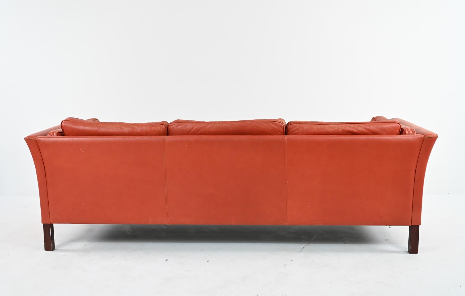 Mogens Hansen Danish Mid-Century Leather Sofa, c. 1970's For Sale 5