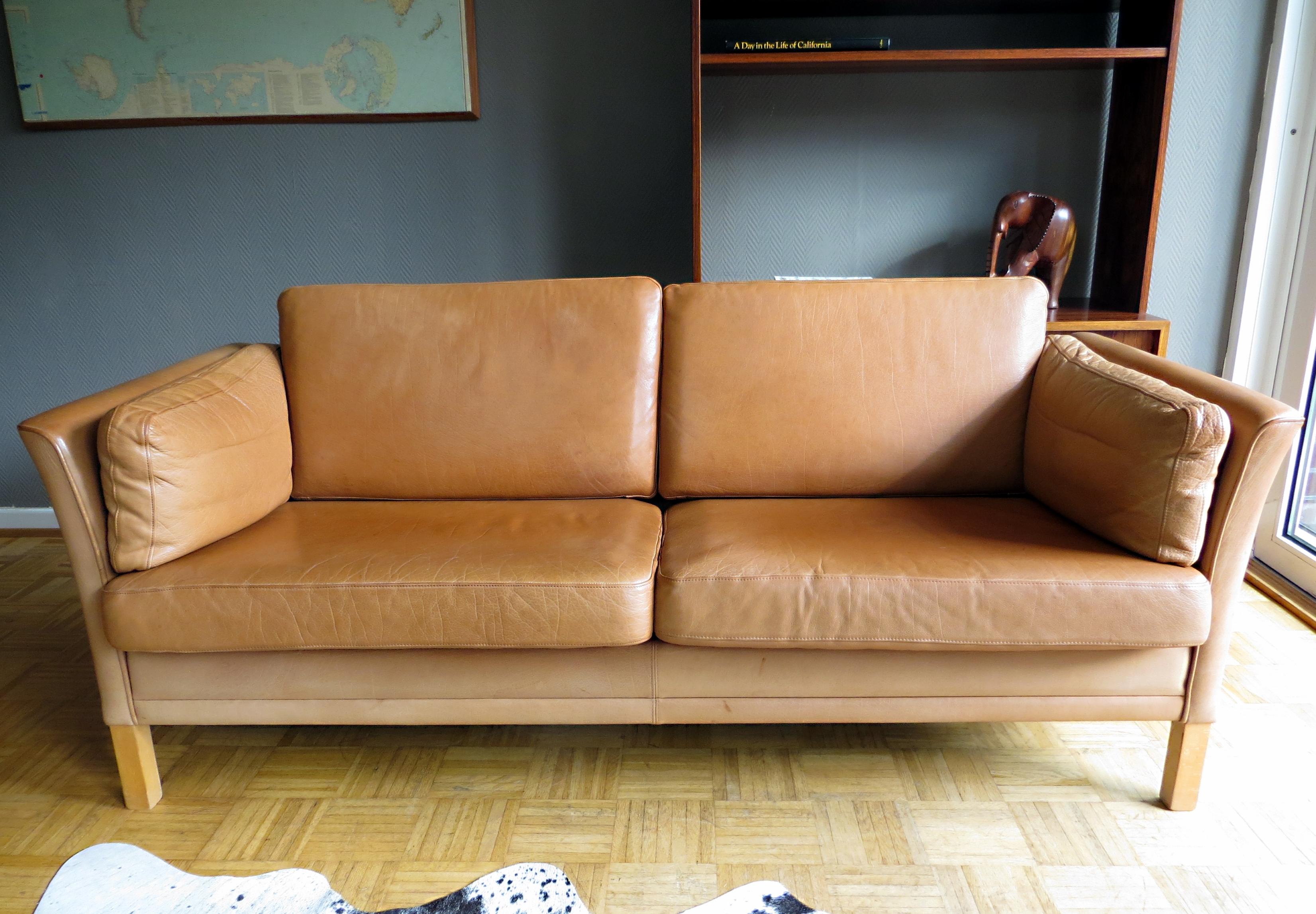 20th Century Mogens Hansen Danish Vintage Leather Sofas & Armchair Set in Butterscotch Brown