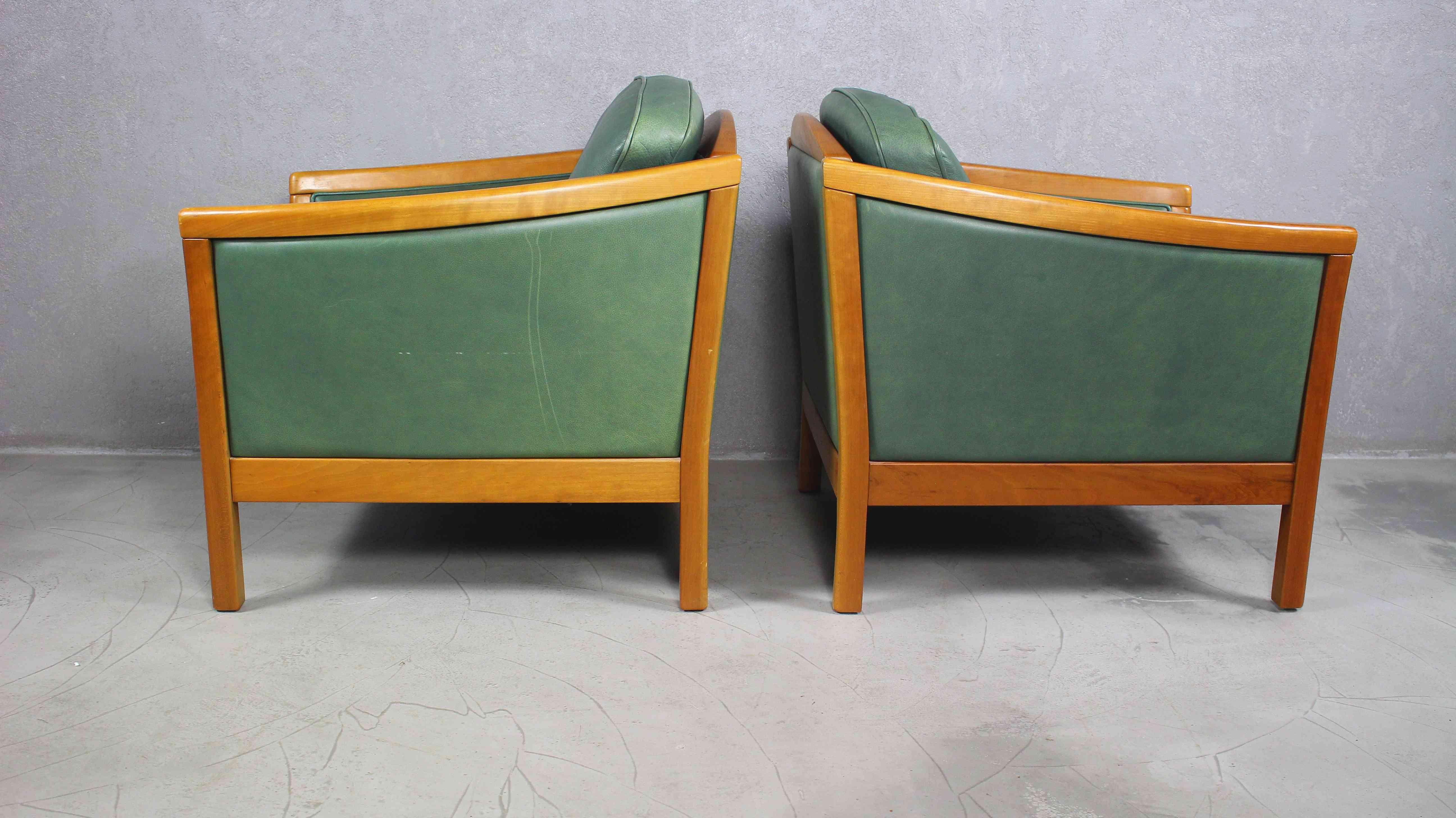 Mogens Hansen Green Leather Lounge Chairs, Denmark, Set of 2 For Sale 5