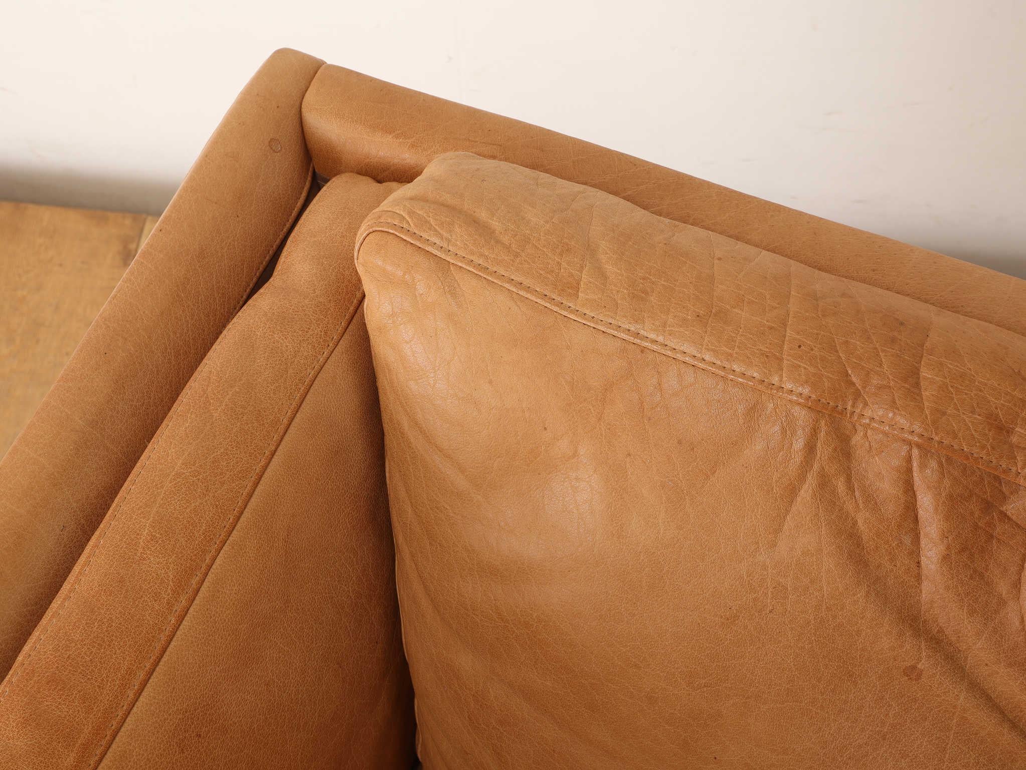 Mogens Hansen Leder 2-Sitzer Sofa 1970er Jahre im Angebot 6