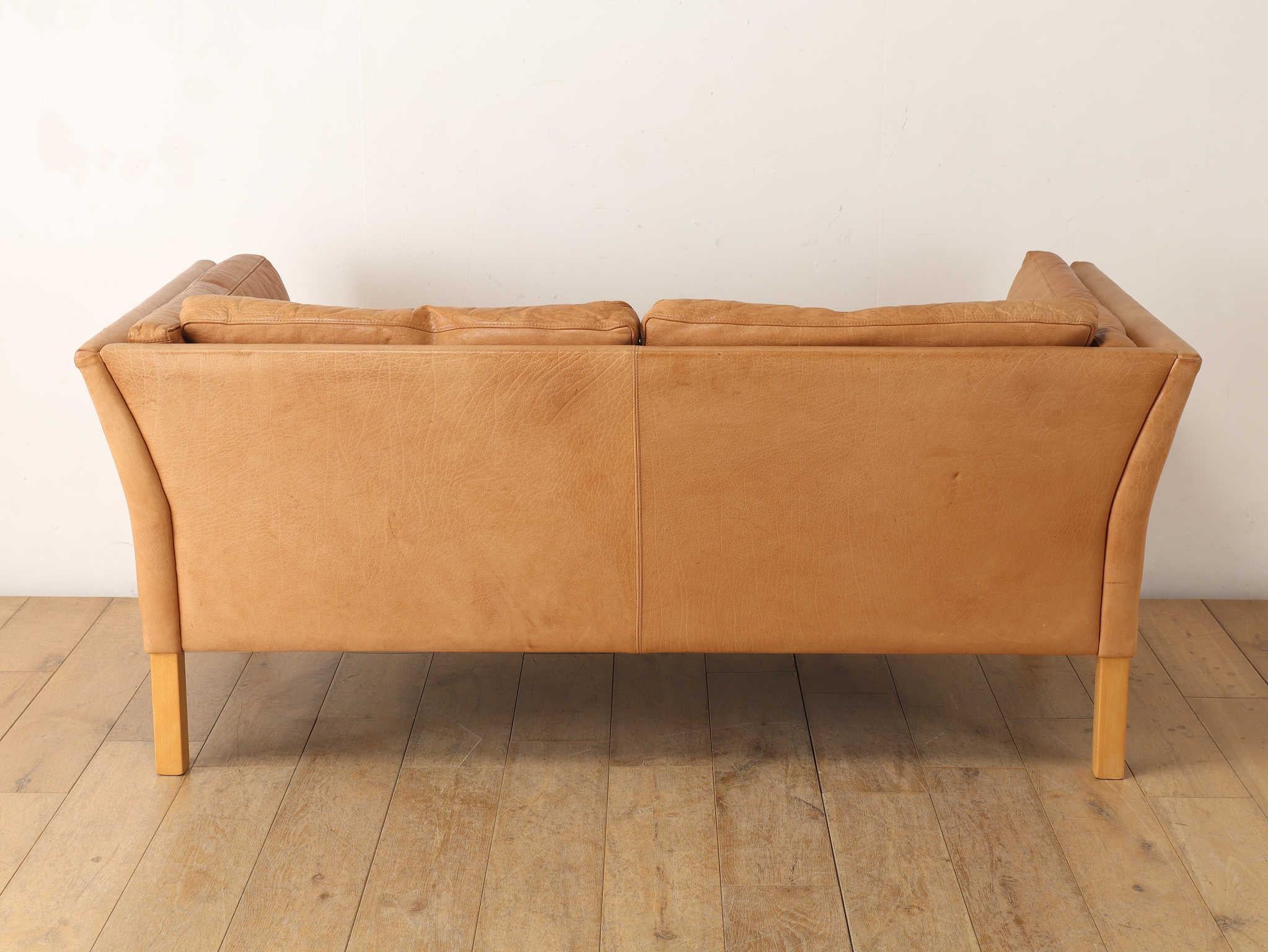 Mogens Hansen Leder 2-Sitzer Sofa 1970er Jahre im Angebot 13