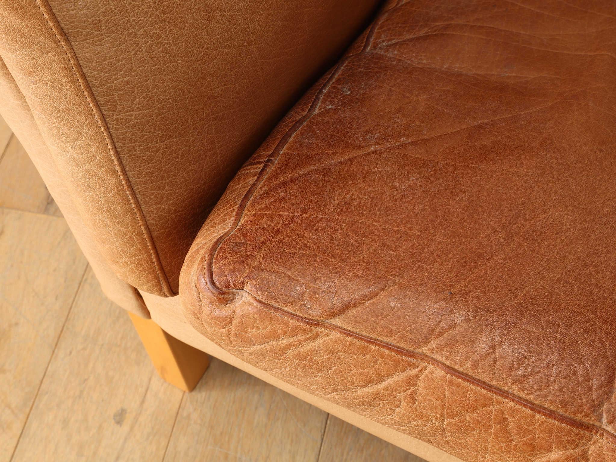 Mogens Hansen Leder 2-Sitzer Sofa 1970er Jahre im Angebot 2