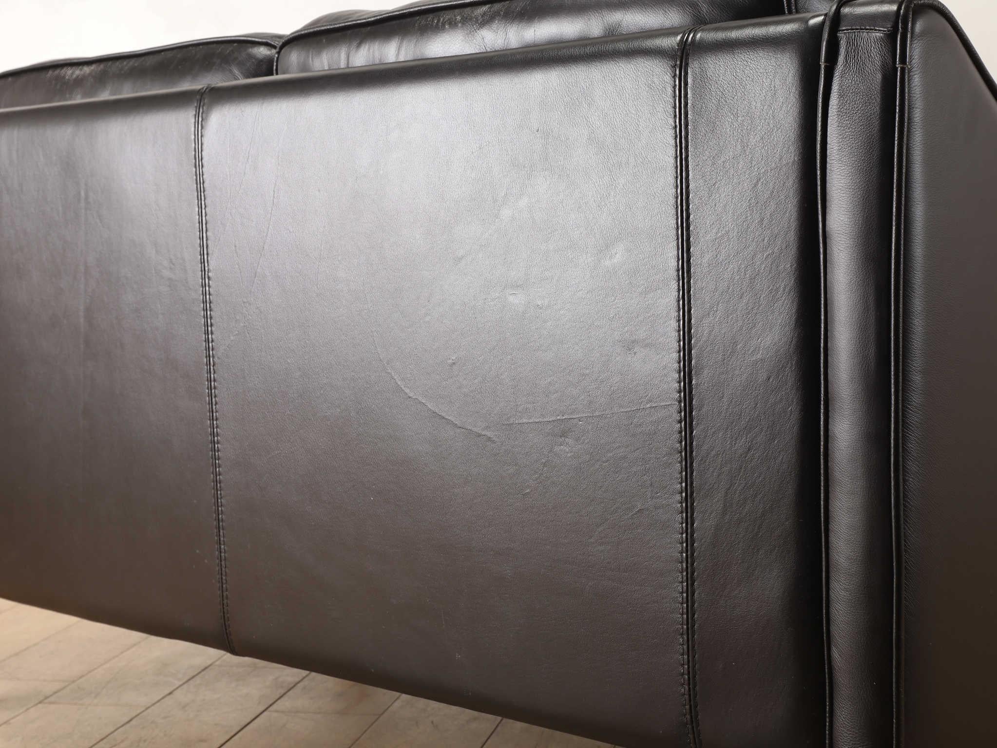 Mogens Hansen Leather 2 Seater Sofa 1980's For Sale 15
