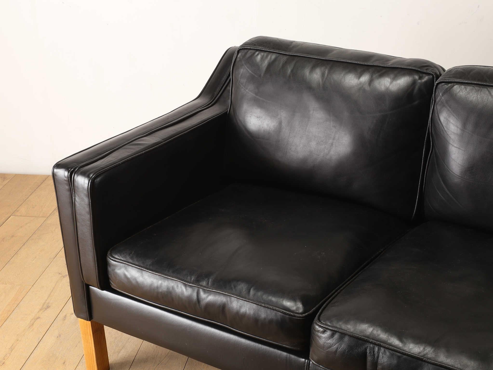 Mid-Century Modern Mogens Hansen Leather 2 Seater Sofa 1980's For Sale