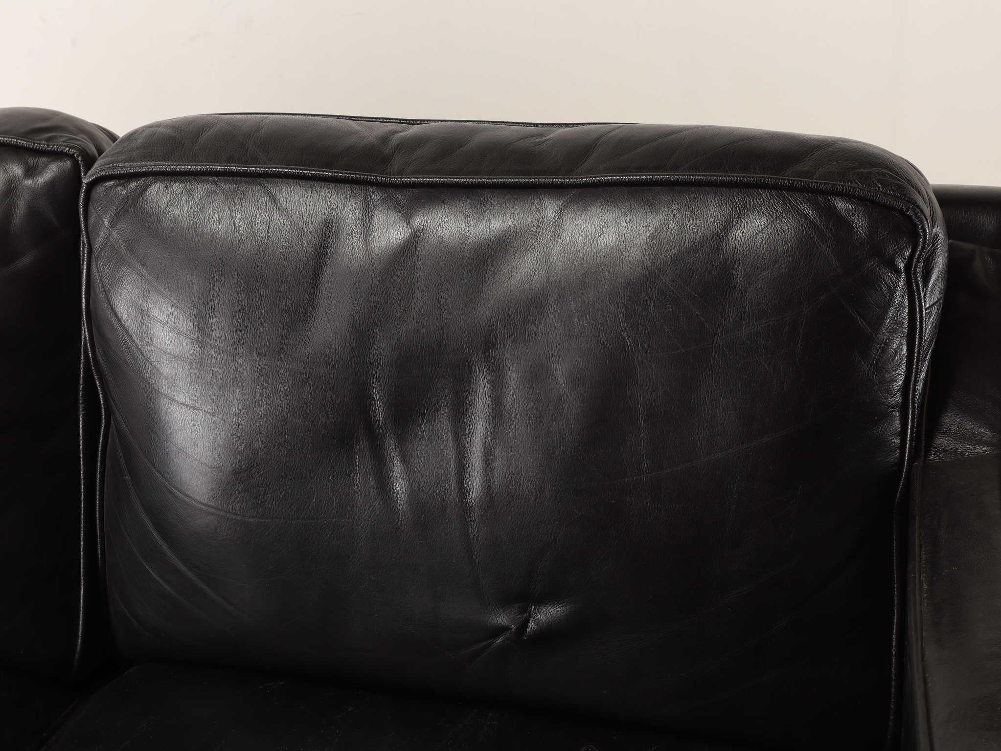 Mogens Hansen Leather 2 Seater Sofa 1980's For Sale 2