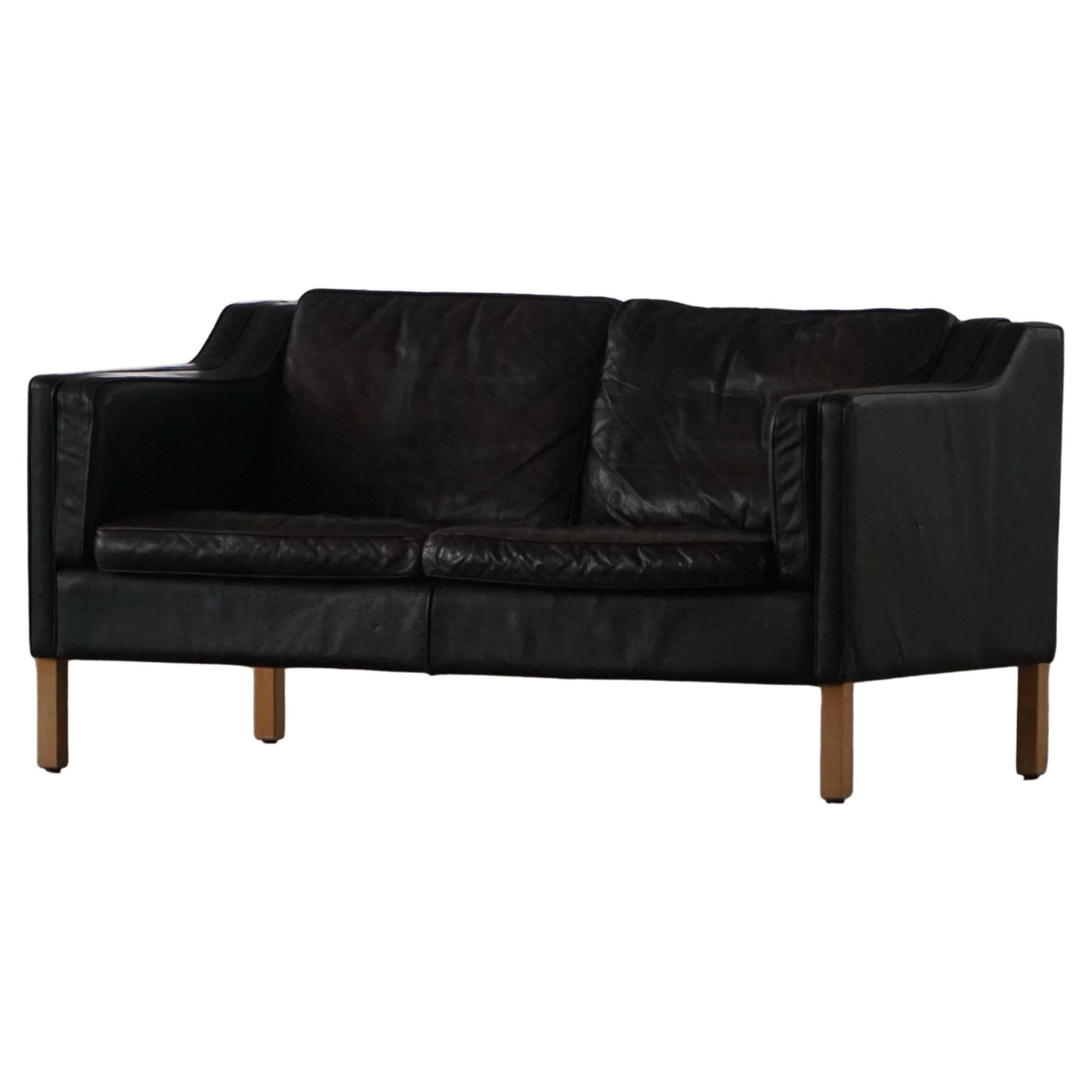 Mogens Hansen, Mid-Century 2-Seater Sofa, Patinated Black Leather, 1970s For Sale