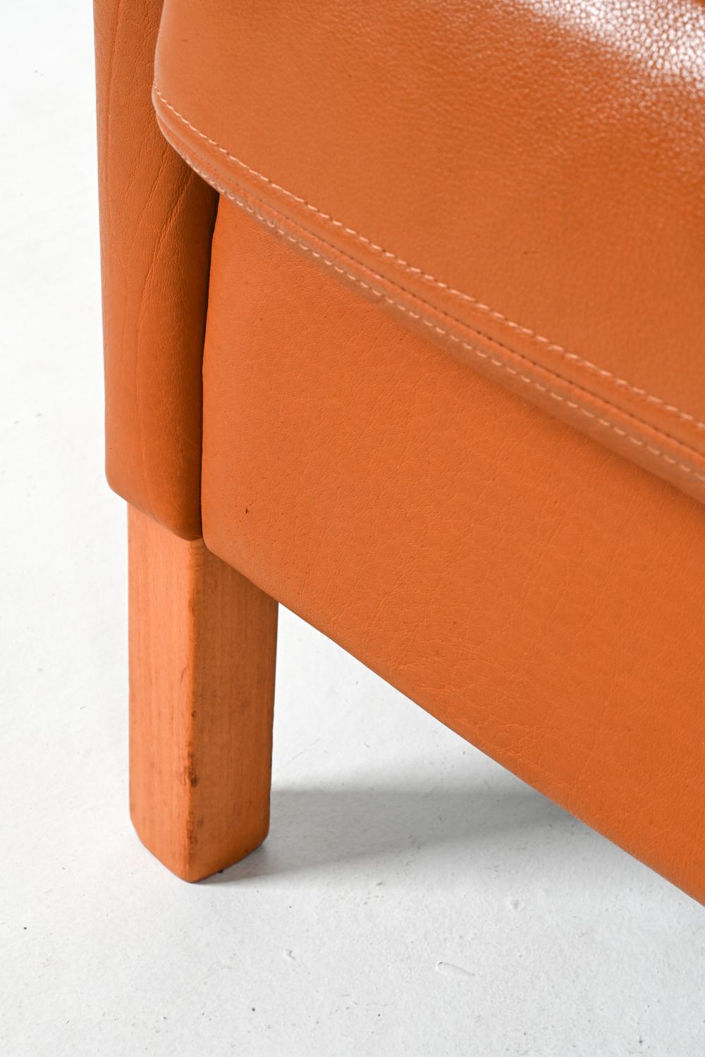 Mogens Hansen Model 535 Danish Modern Three-Seat Sofa in Leather & Oak For Sale 2