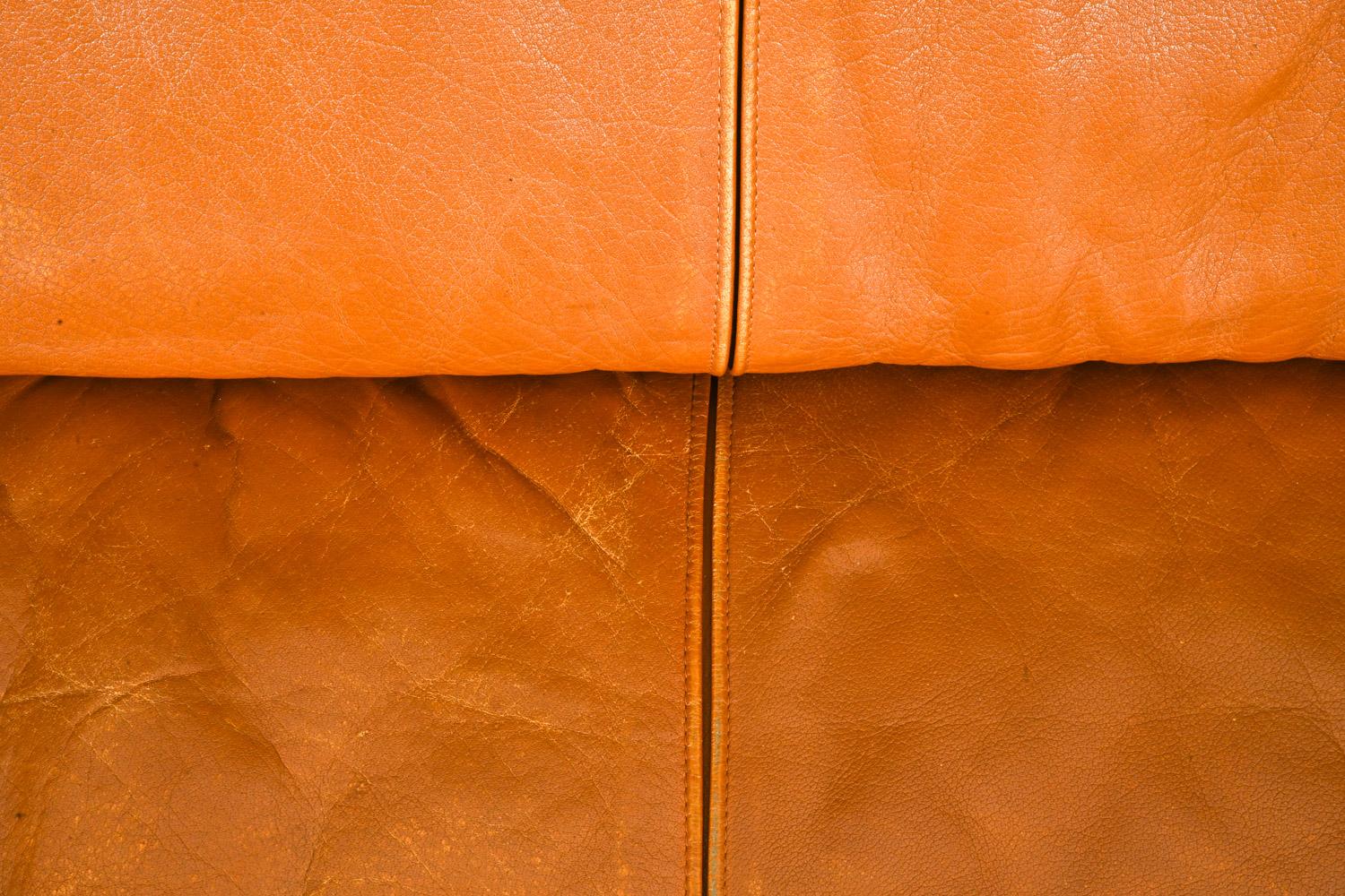 Mogens Hansen Model 535 Danish Modern Three-Seat Sofa in Leather & Oak For Sale 3