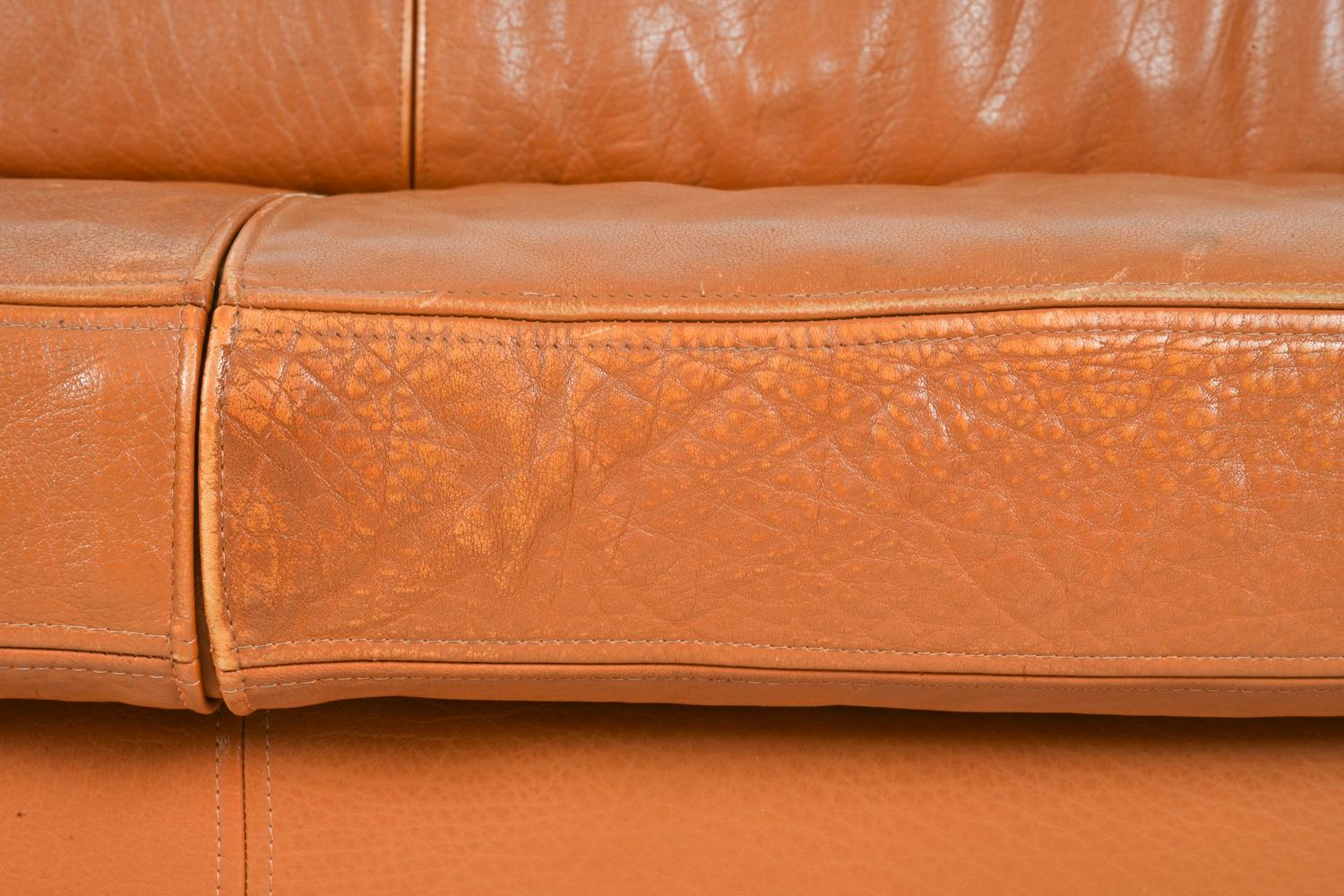 Mogens Hansen Model 535 Danish Modern Three-Seat Sofa in Leather & Oak For Sale 4