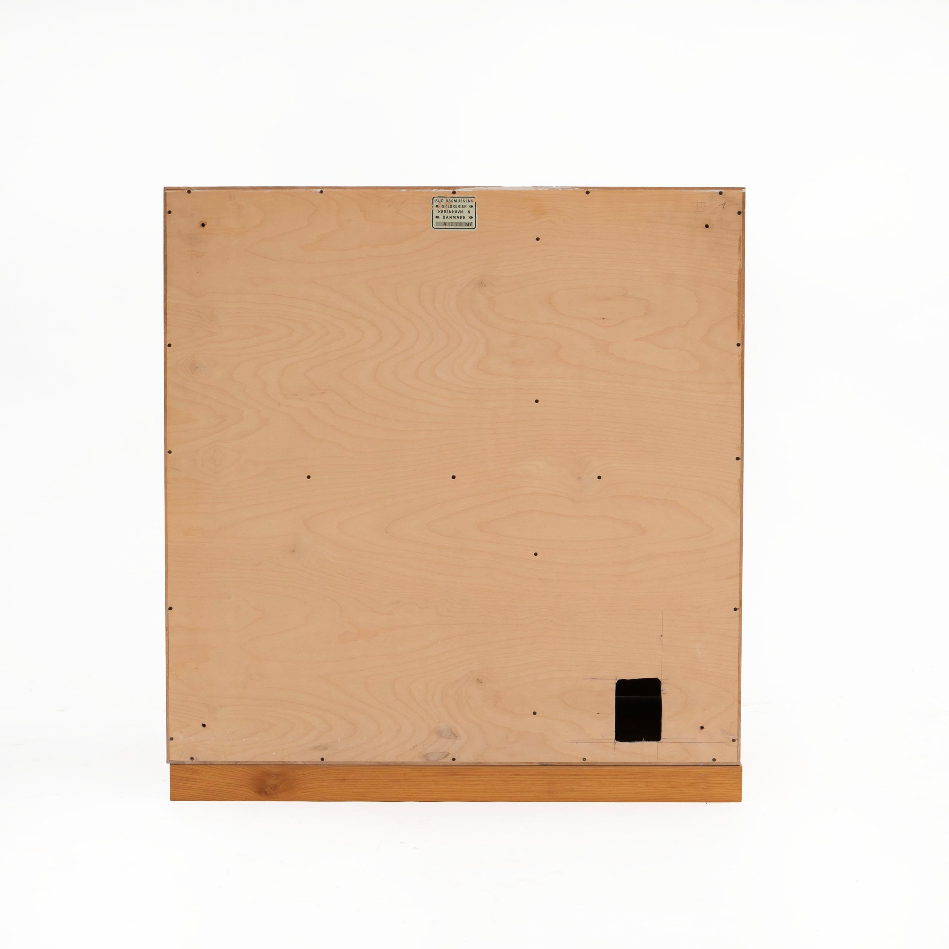 Armario y librería Mogens Koch de madera de fresno del ebanista Rud, Rasmussen en venta 2