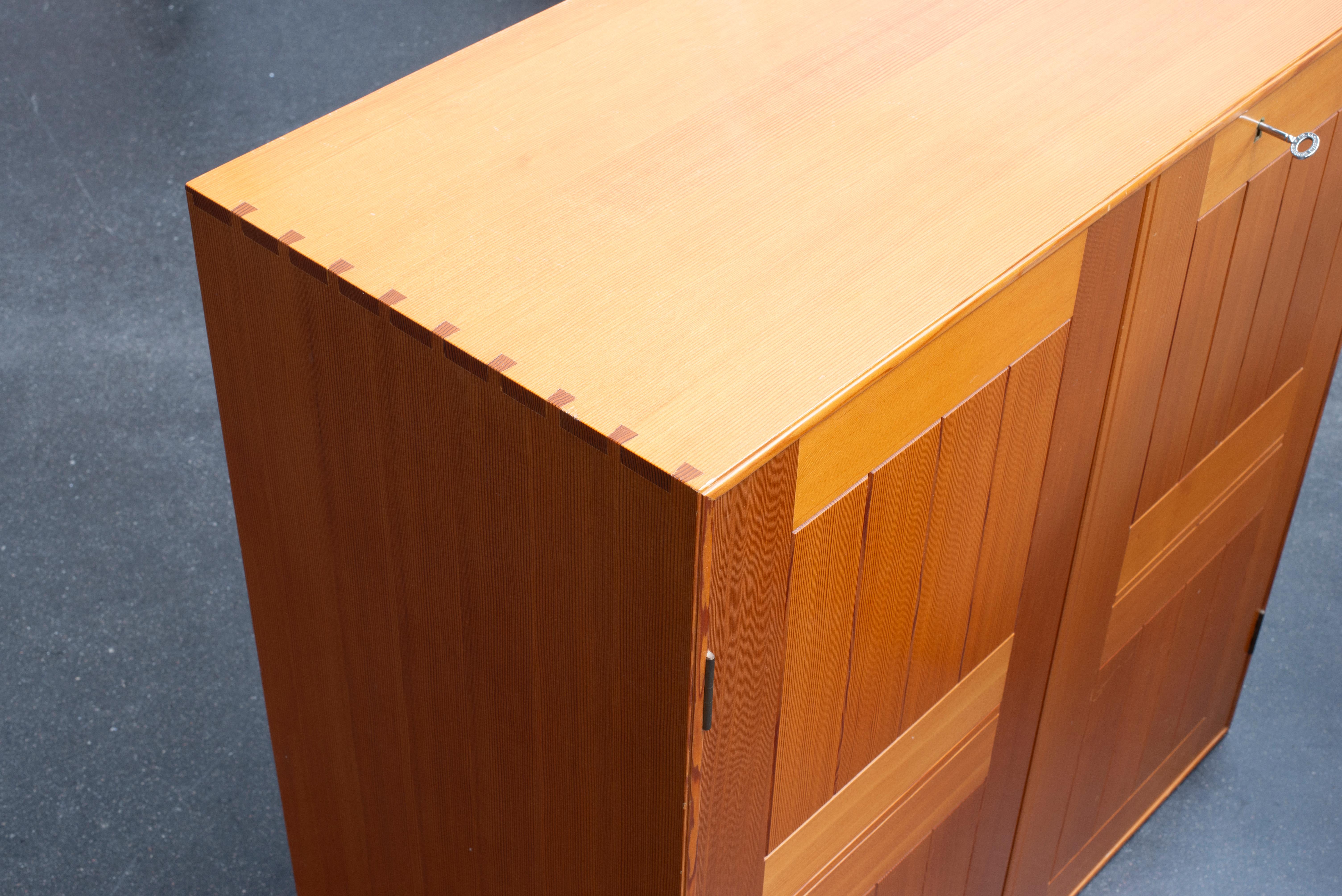 Armadi e librerie Mogens Koch in pino dell'Oregon per Rud. Rasmussen In condizioni buone in vendita a Copenhagen, DK