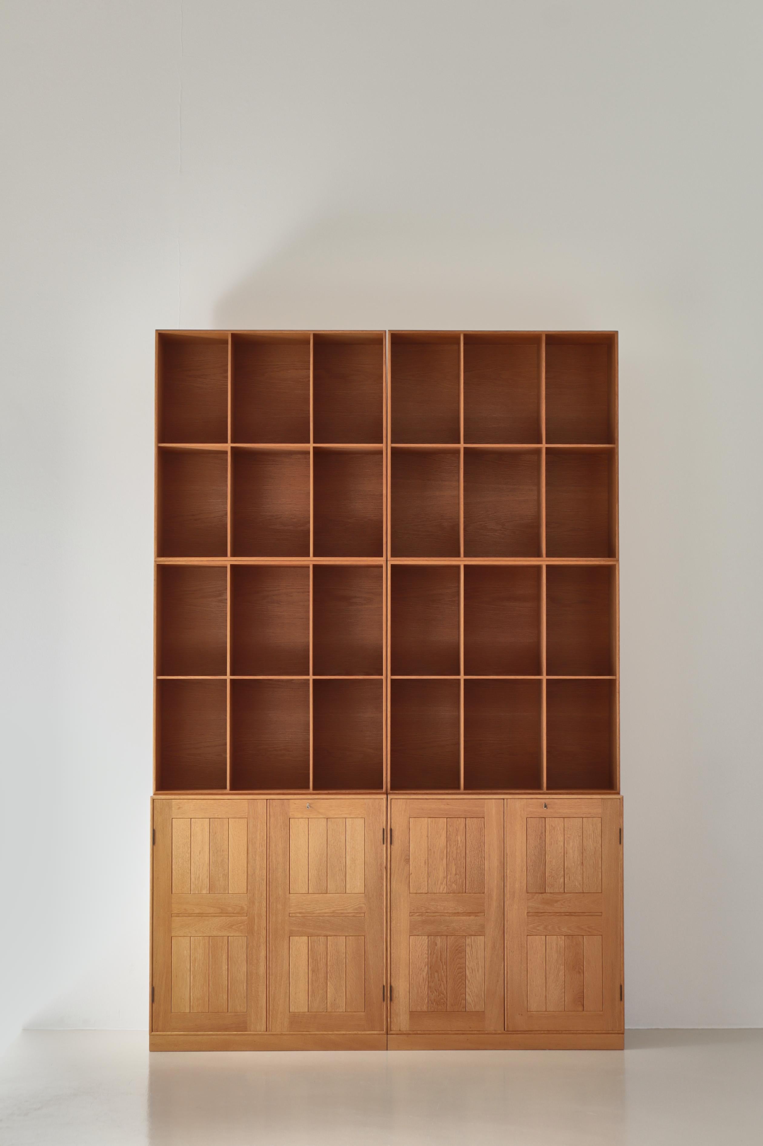 Danese Sistema di librerie composite Mogens Koch in Oak massiccio, Rud Rasmussen, anni '50 in vendita