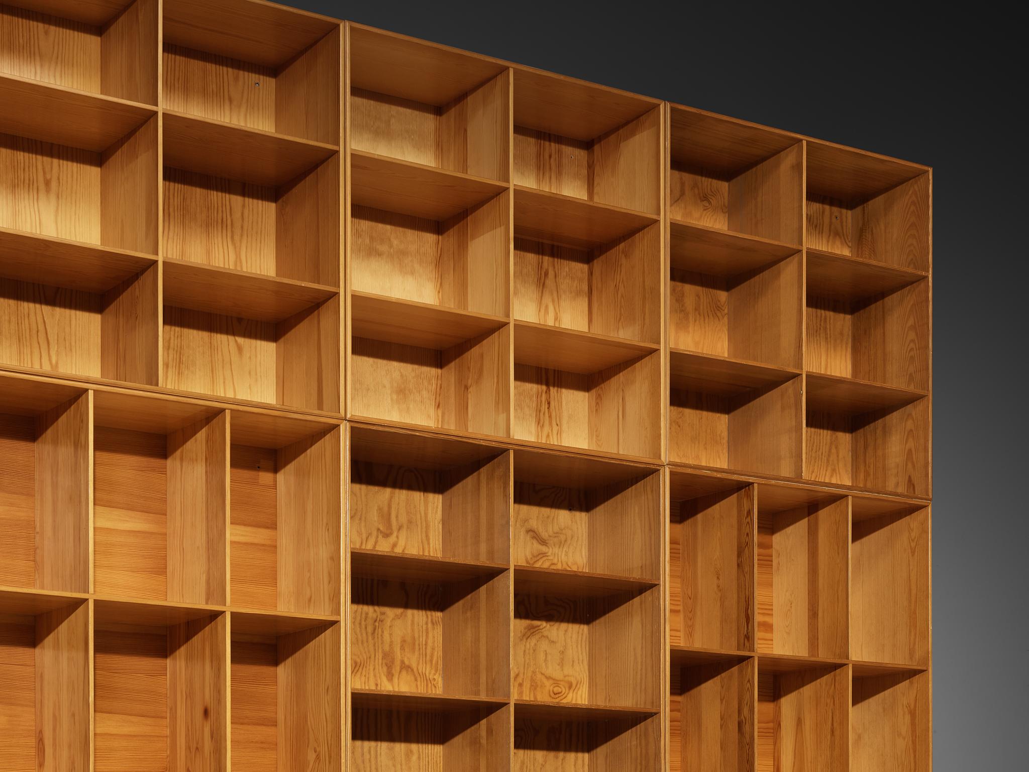 Mogens Koch para Rud Librería modular Radmussen de pino Danés en venta