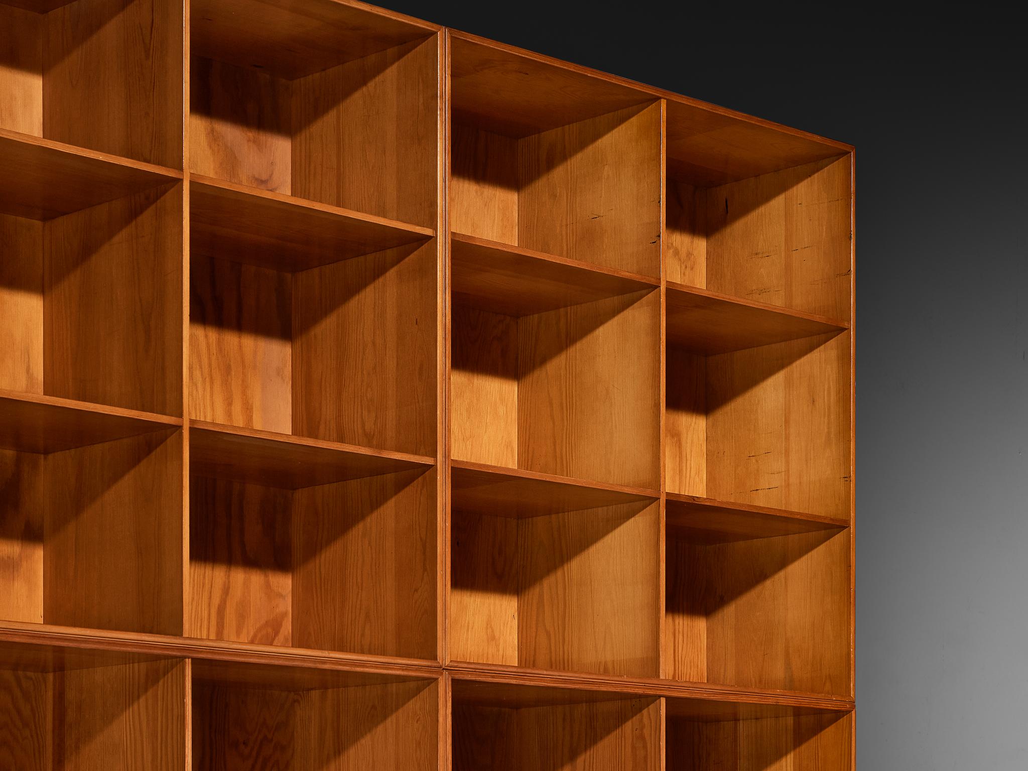 Mogens Koch for Rud Radmussen Modular Bookcase in Pine For Sale 1