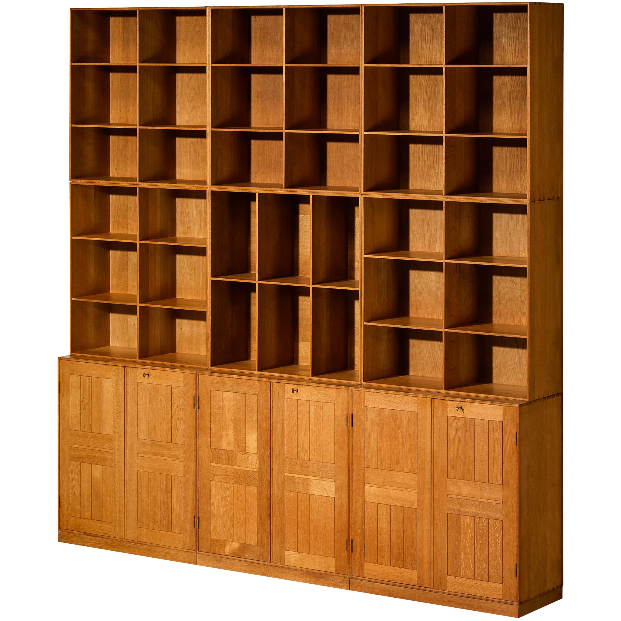 Mogens Koch for Rud Radmussen Modular Library in Oak For Sale
