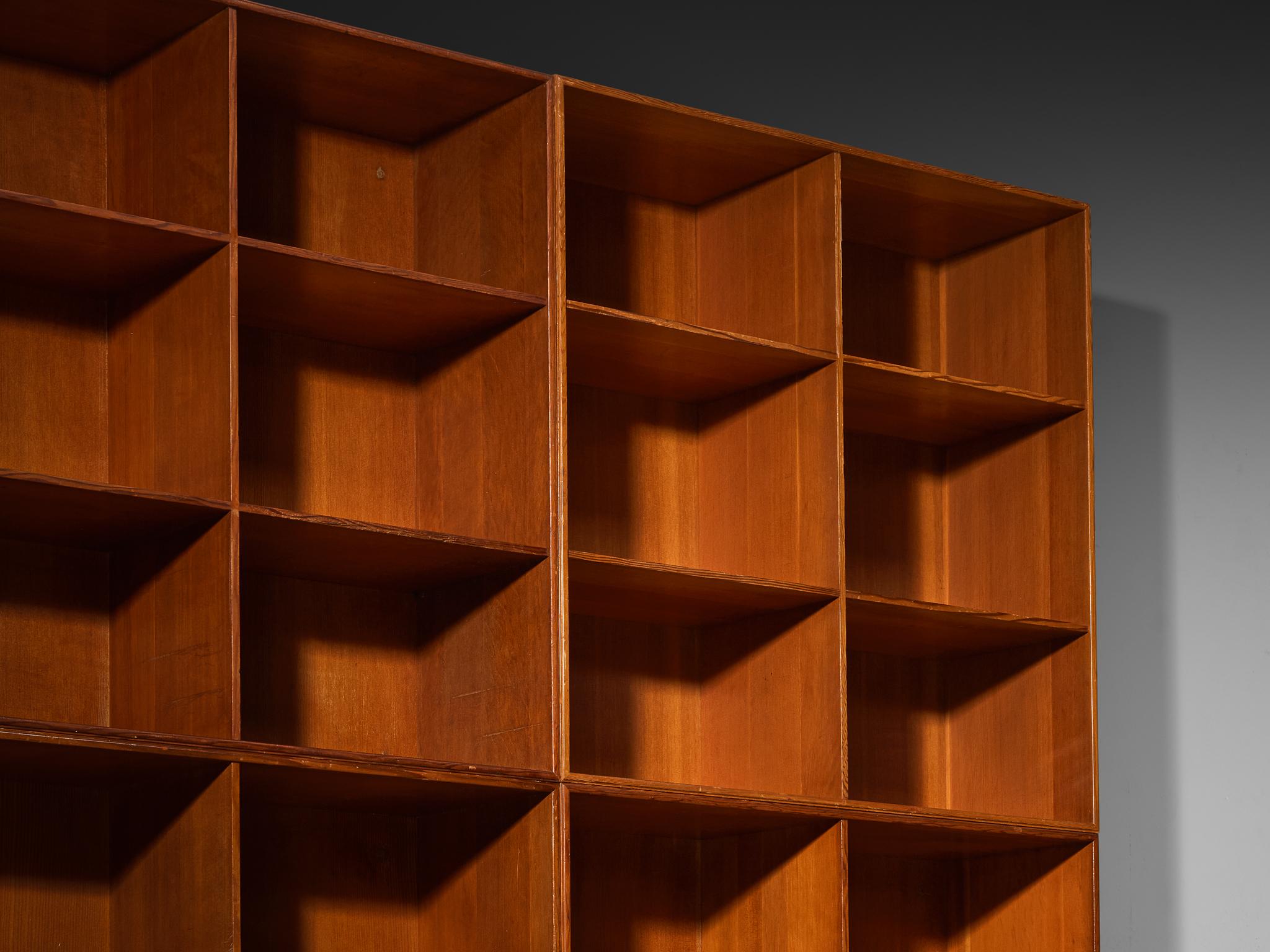 Mogens Koch for Rud. Radmussen Modular Library in Pine For Sale 5