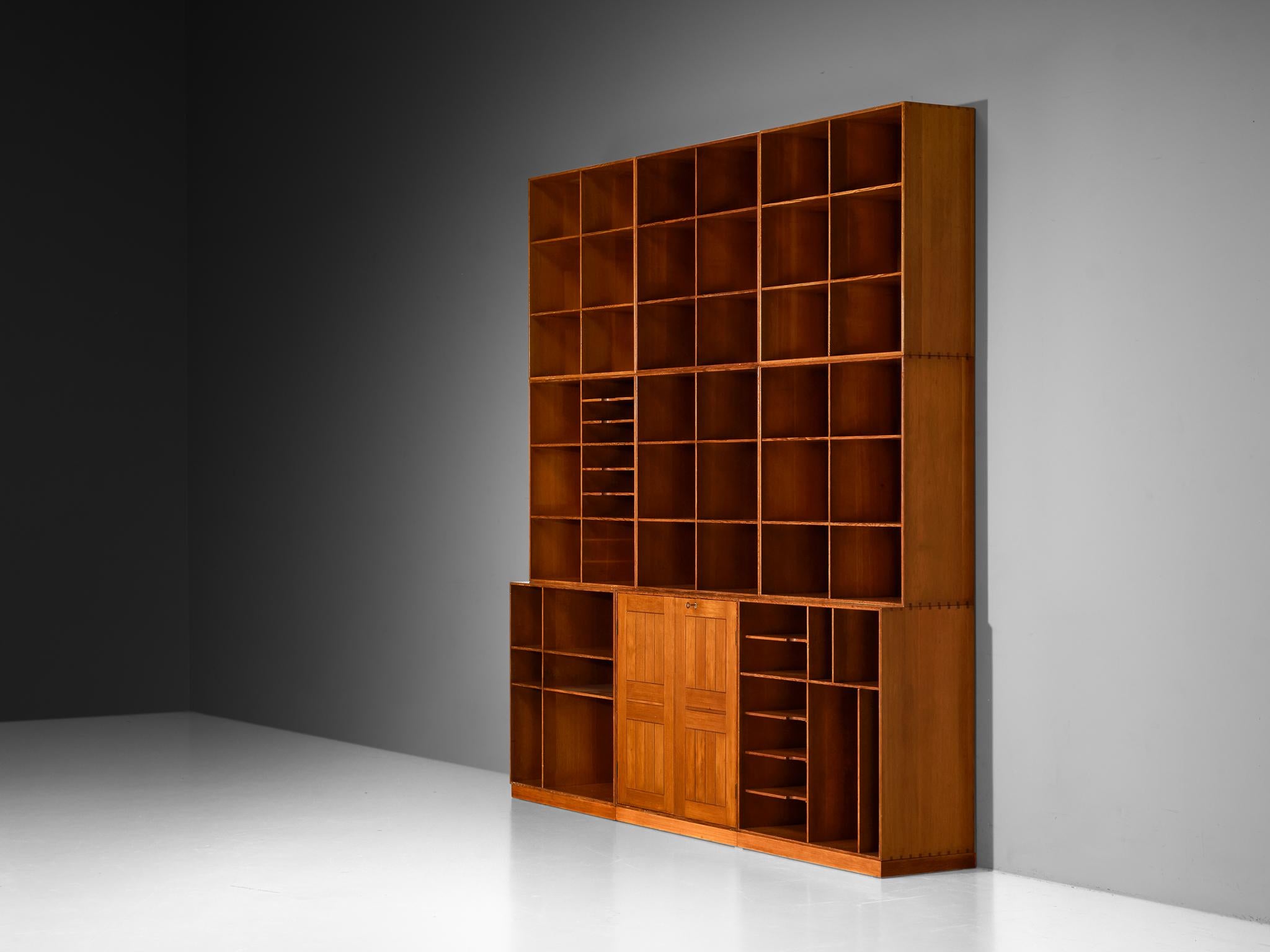 Early 20th Century Mogens Koch for Rud. Radmussen Modular Library in Pine For Sale