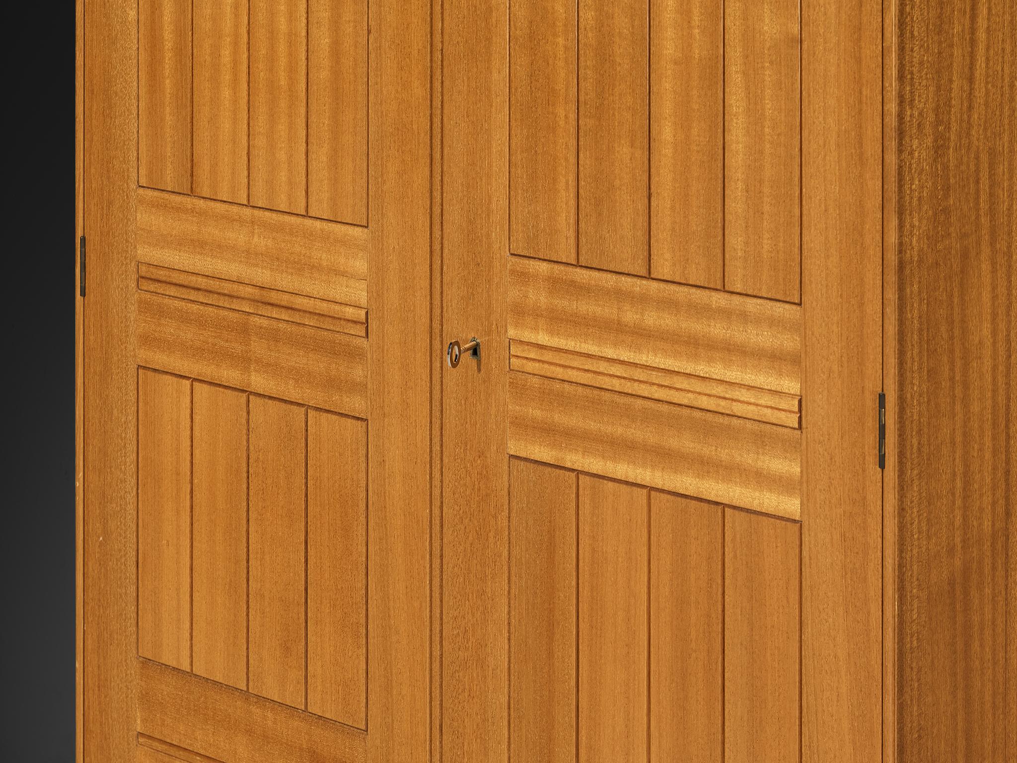 Mogens Koch for Rud Rasmussen Tall Cabinet or Wardrobe in Mahogany en vente 1