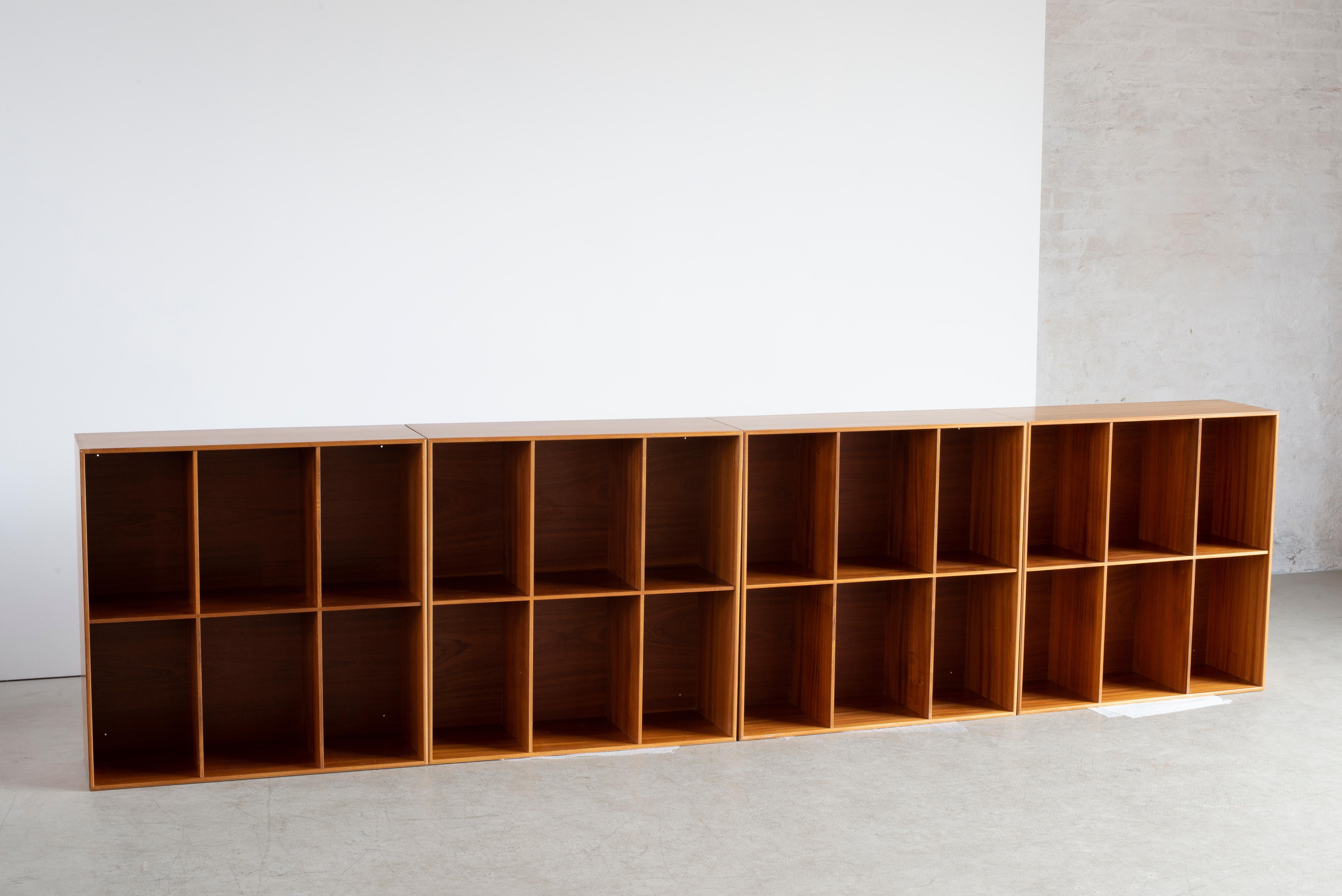 Mogens Koch four wall-mounted bookcases in mahogany. Executed by Rud Rasmussen.

Reverse with paper labels ‘rud. Rasmussens/snedkerier/kobenhavn/denmark.