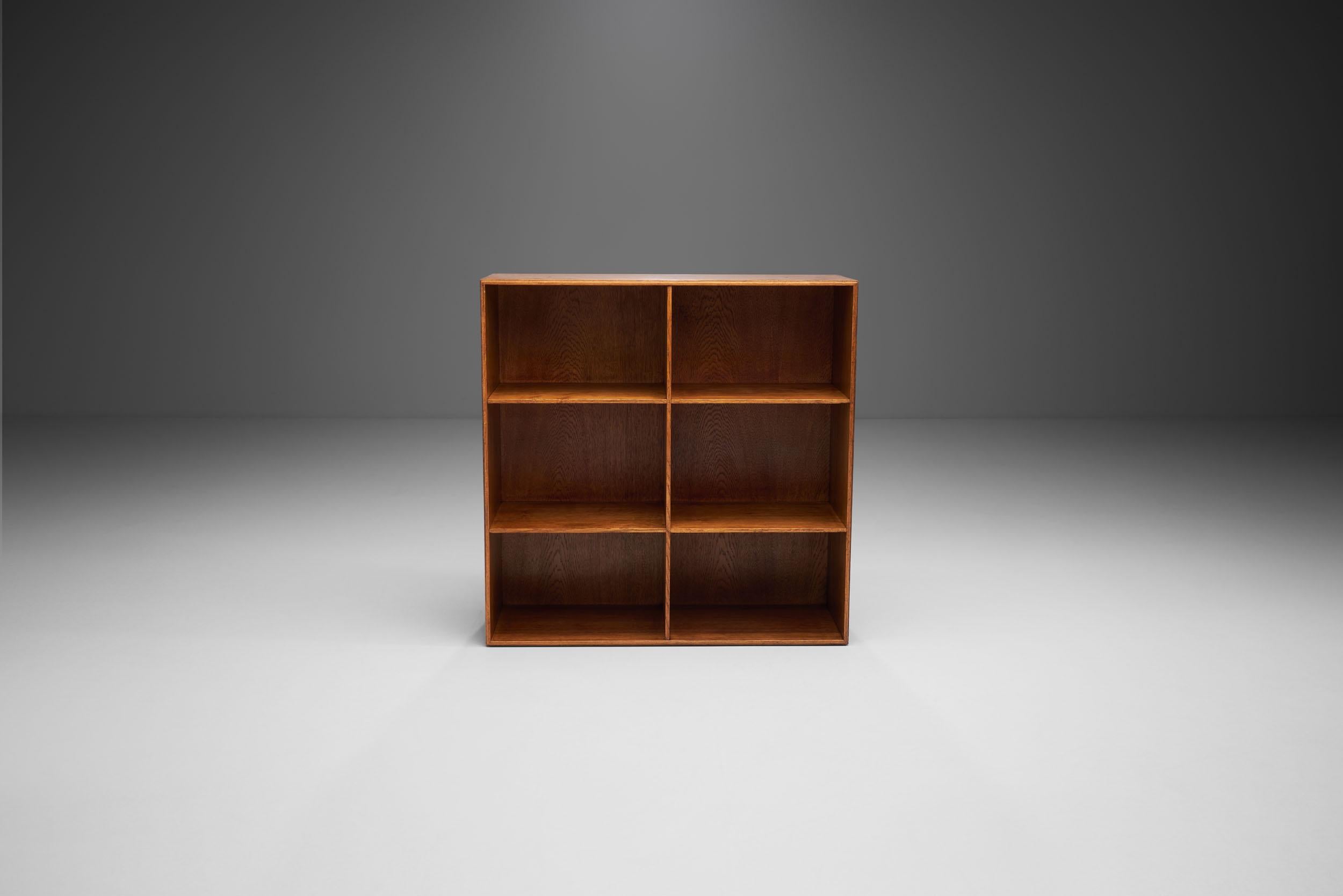 Scandinavian Modern Mogens Koch Oak Bookcase for Rud, Rasmussen Cabinetmakers, Denmark, 1930s