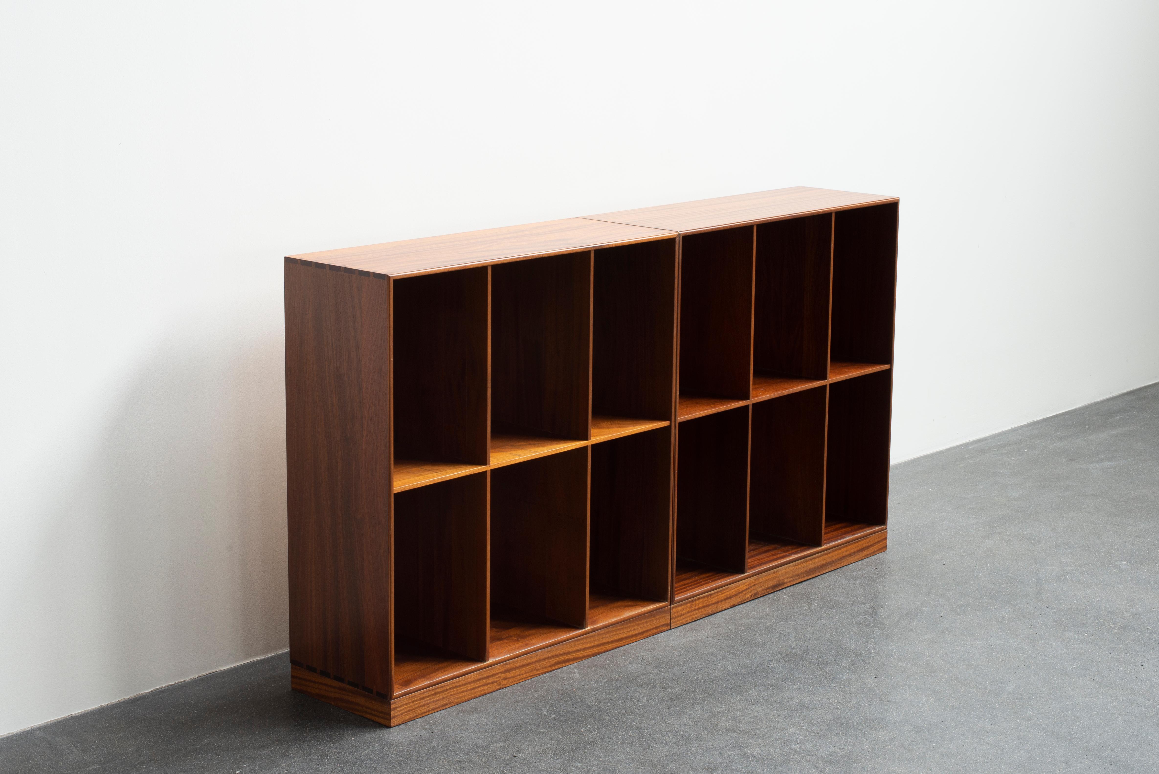 Scandinavo moderno Mogens Koch Coppia di librerie per Rud Rasmussen