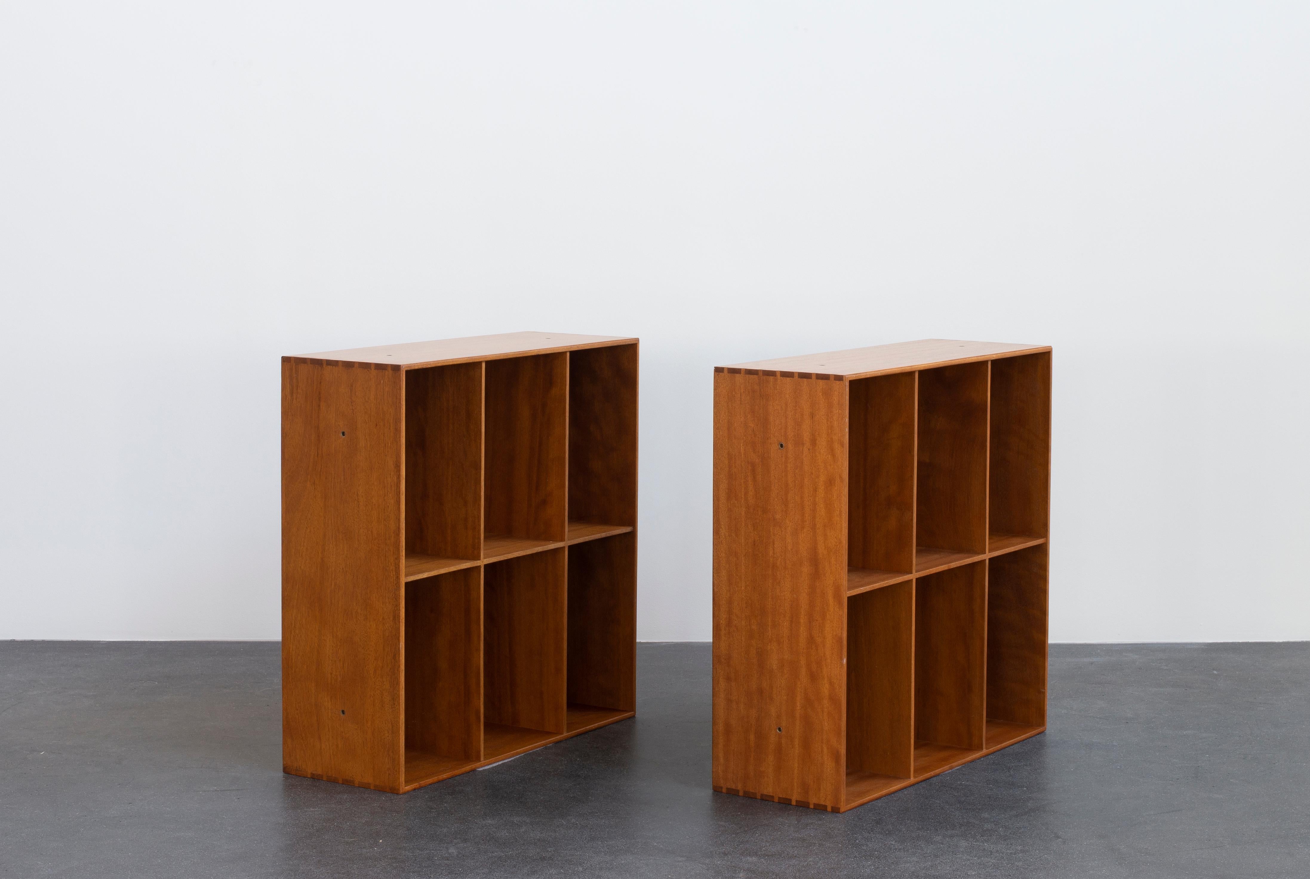 Mogens Koch Pair of Bookcases for Rud. Rasmussen In Good Condition For Sale In Copenhagen, DK