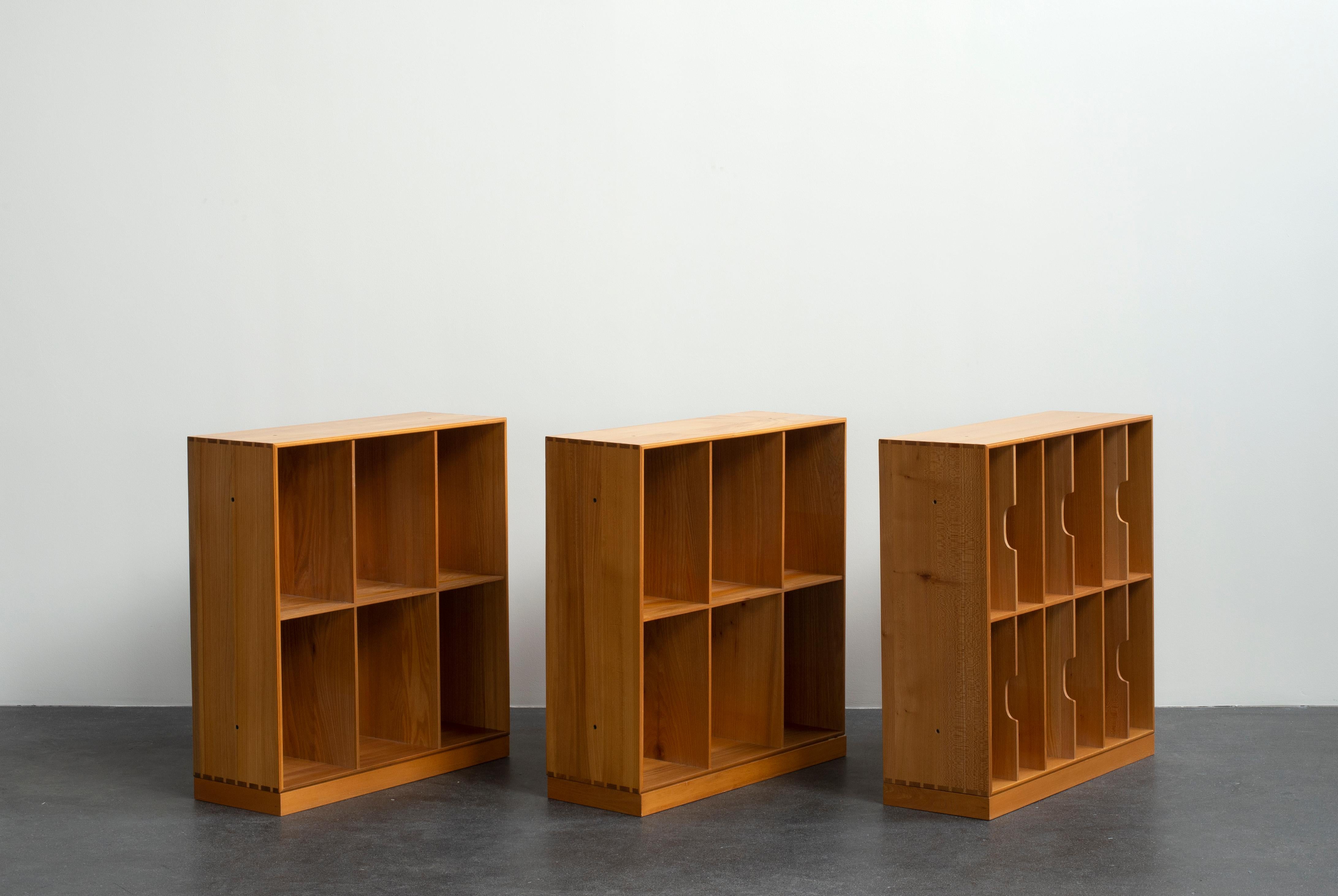 Set von drei Bücherregalen von Mogens Koch für Rud Rasmussen (Lackiert) im Angebot