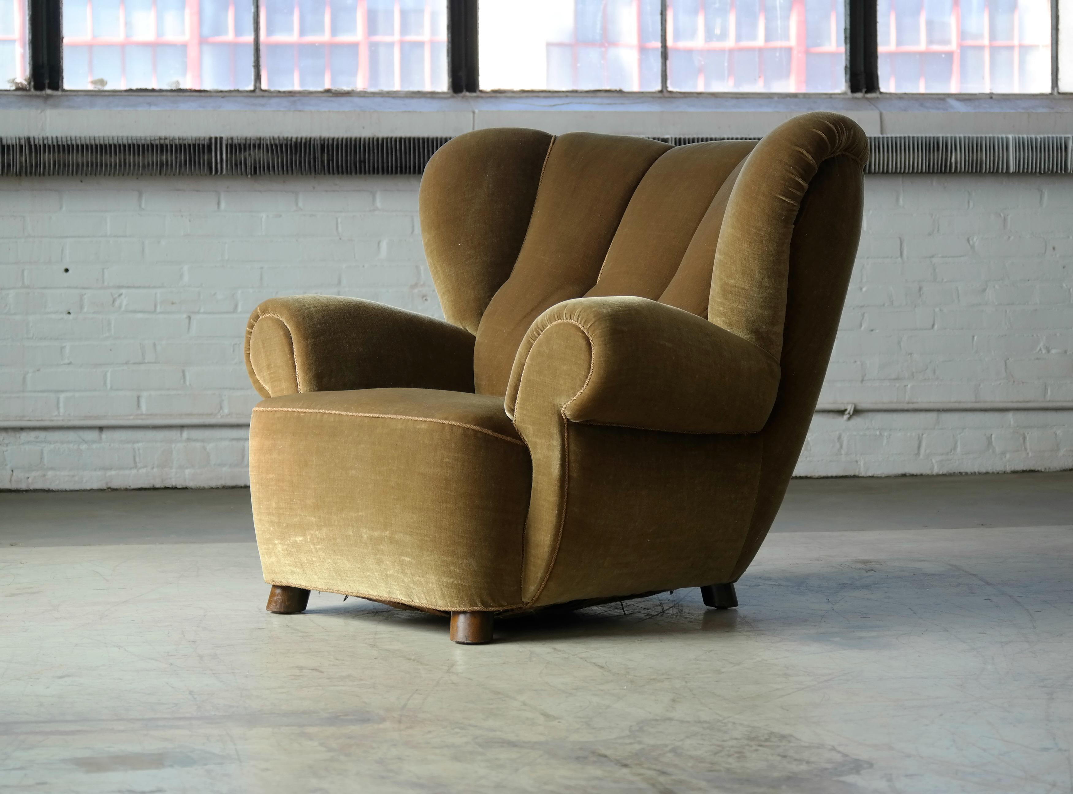 Mid-20th Century Mogens Lassen Attributed 1940s Danish Large Size Club or Lounge Chair