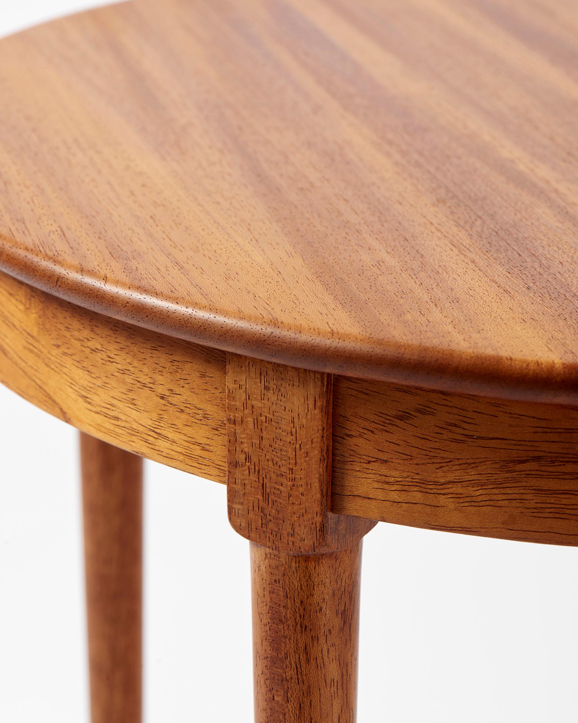 Mogens Lassen Mahogany Lamp Table c1940s For Sale 2