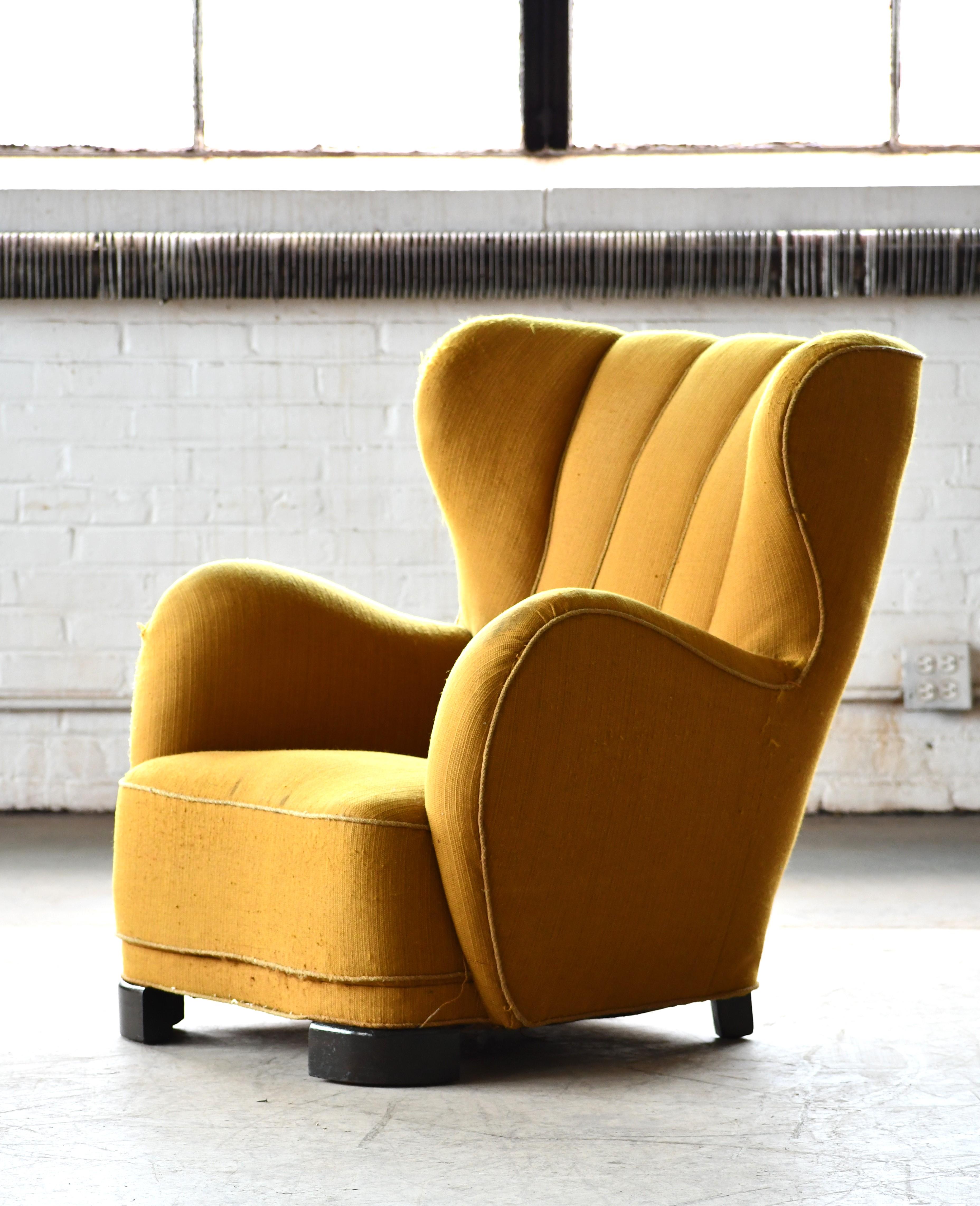 Mid-20th Century Mogens Lassen Style Danish 1940s Channel Back Lounge Chair in Wool Fabric For Sale