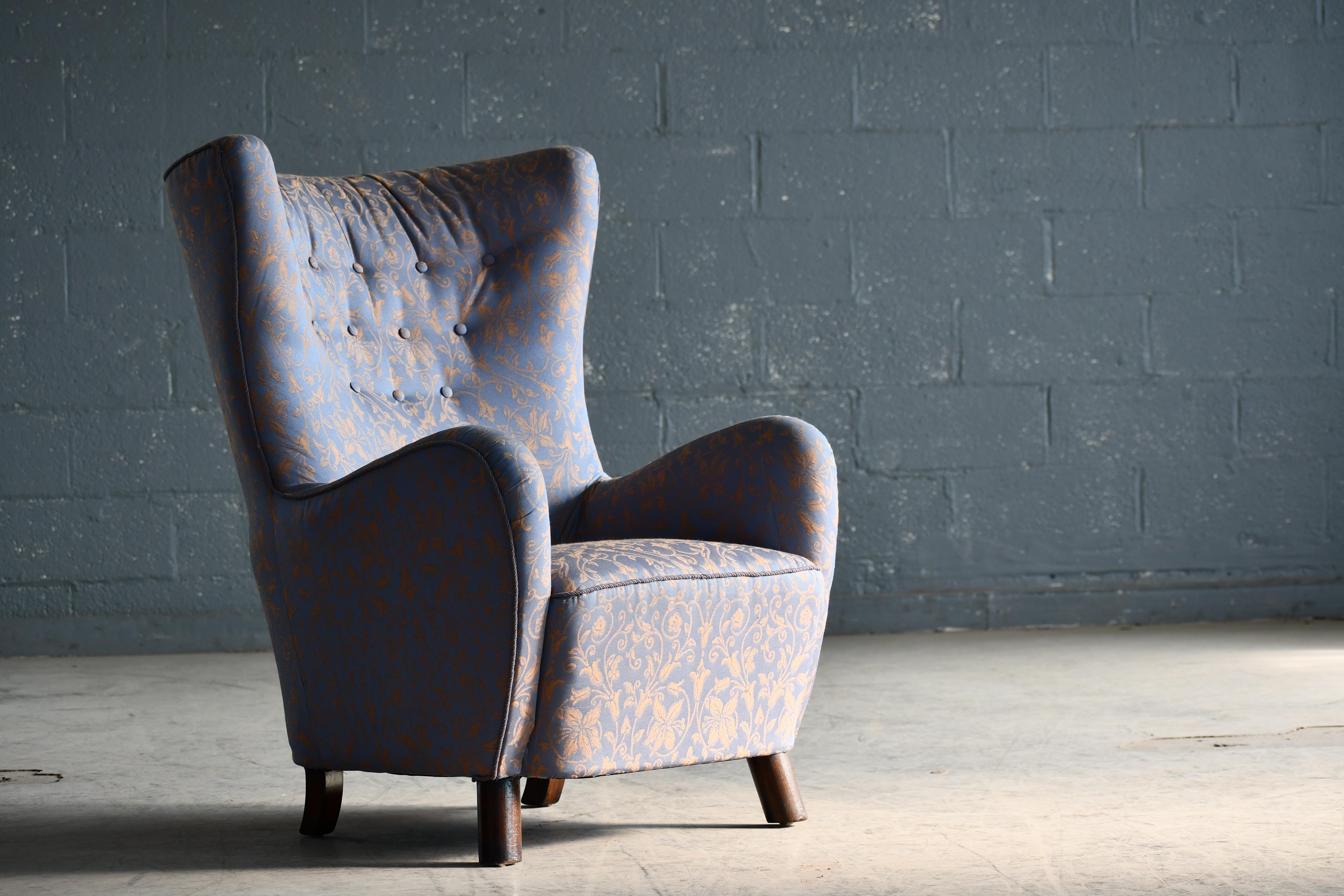Mogens Lassen Style Danish 1940s Highback Lounge Chair  im Angebot 1