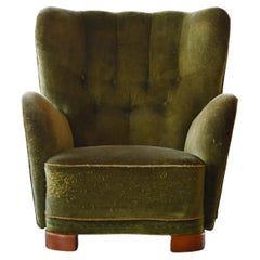 Mogens Lassen Style Danish 1940s Lounge or Club Chair in Green Mohair Fabric