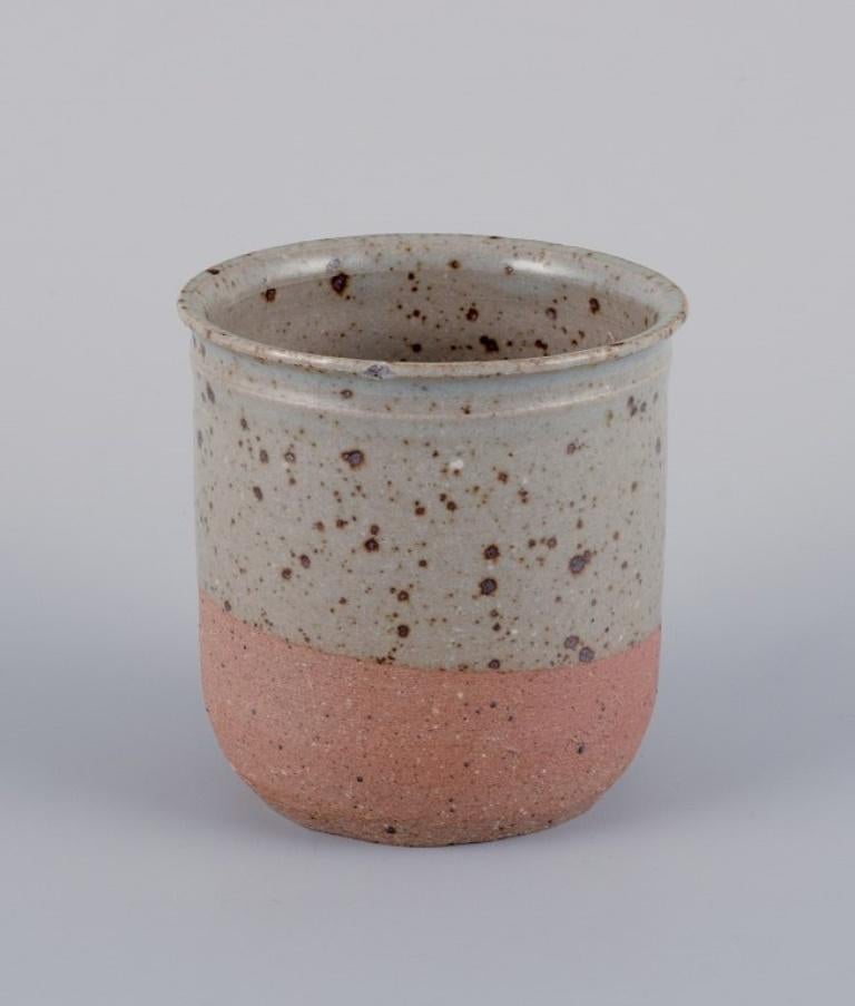 Scandinave moderne Mogens Nielsen, Nysted/ Stouby Keramik, et autres Trois pièces de céramique en vente