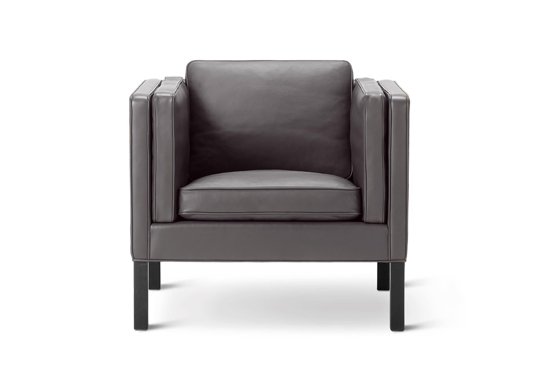 Mid-Century Modern Mogensen 2334 Lounge Chair For Sale