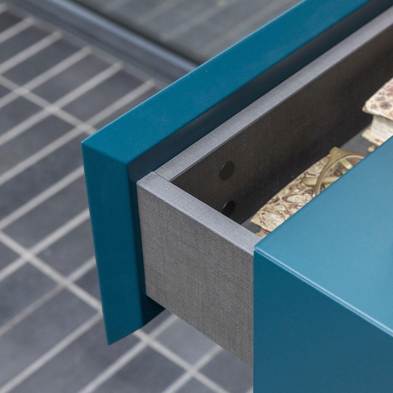 Contemporary Mogg AND Settimino - Matt lacquered – Tallboy / Chest of Drawers For Sale